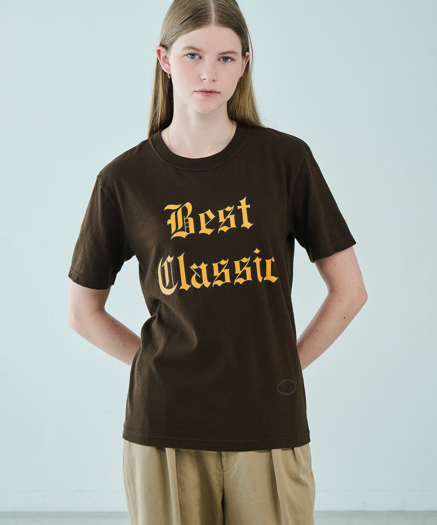 Bshop TANGTANG ｜ ＜別注＞ 半袖Tシャツ STATE BEST CLASSIC BROWN WOMEN ビショップ トップス カットソー・Tシャツ ブラウン