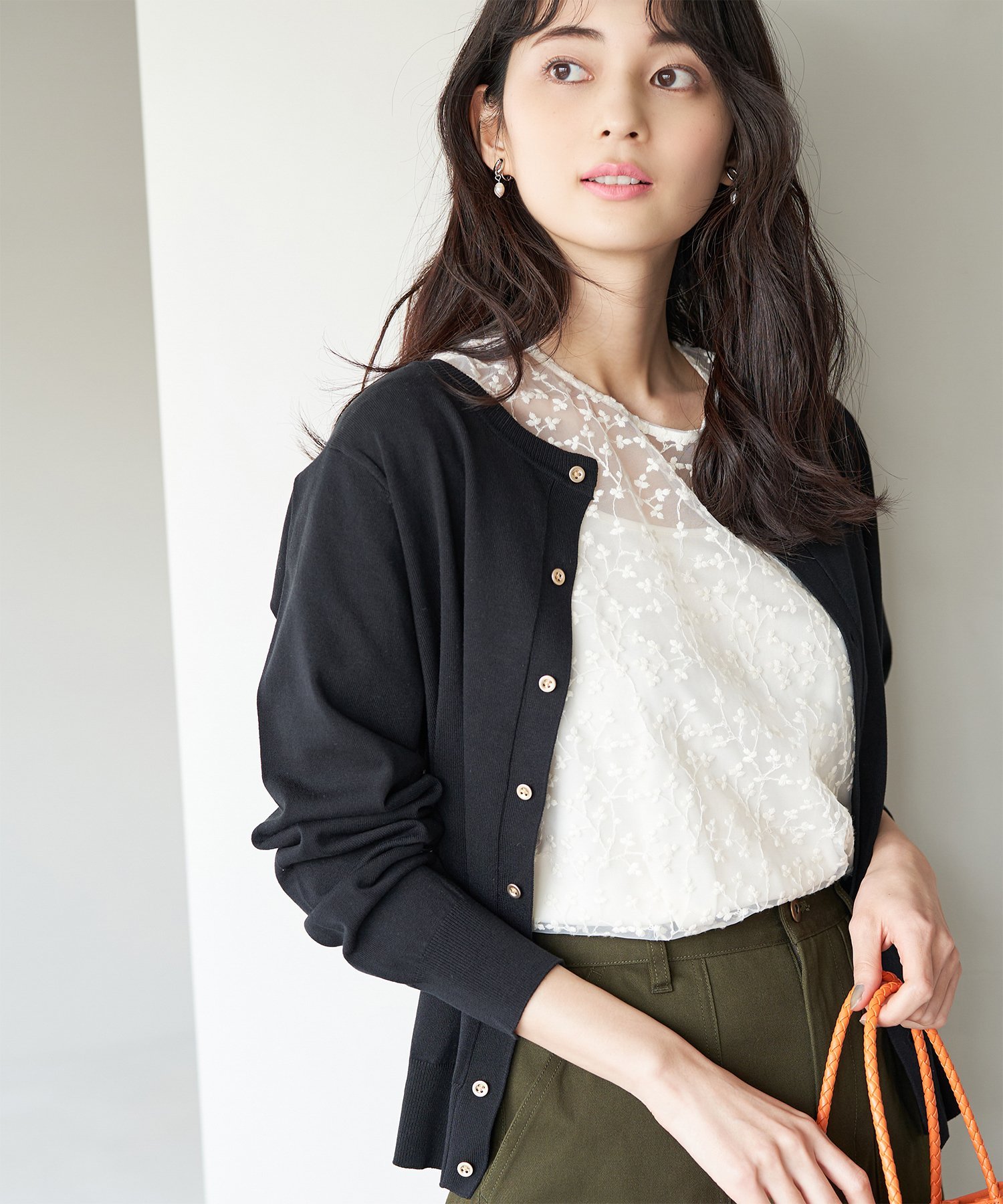 【SALE／40%OFF】ROPE' PICNIC UVケア・洗濯機OK/天竺ベーシッククルーネックニットカーディガン ロペピクニック トップス カーディガン ブラック ホワイト ブルー ピンクのサムネイル