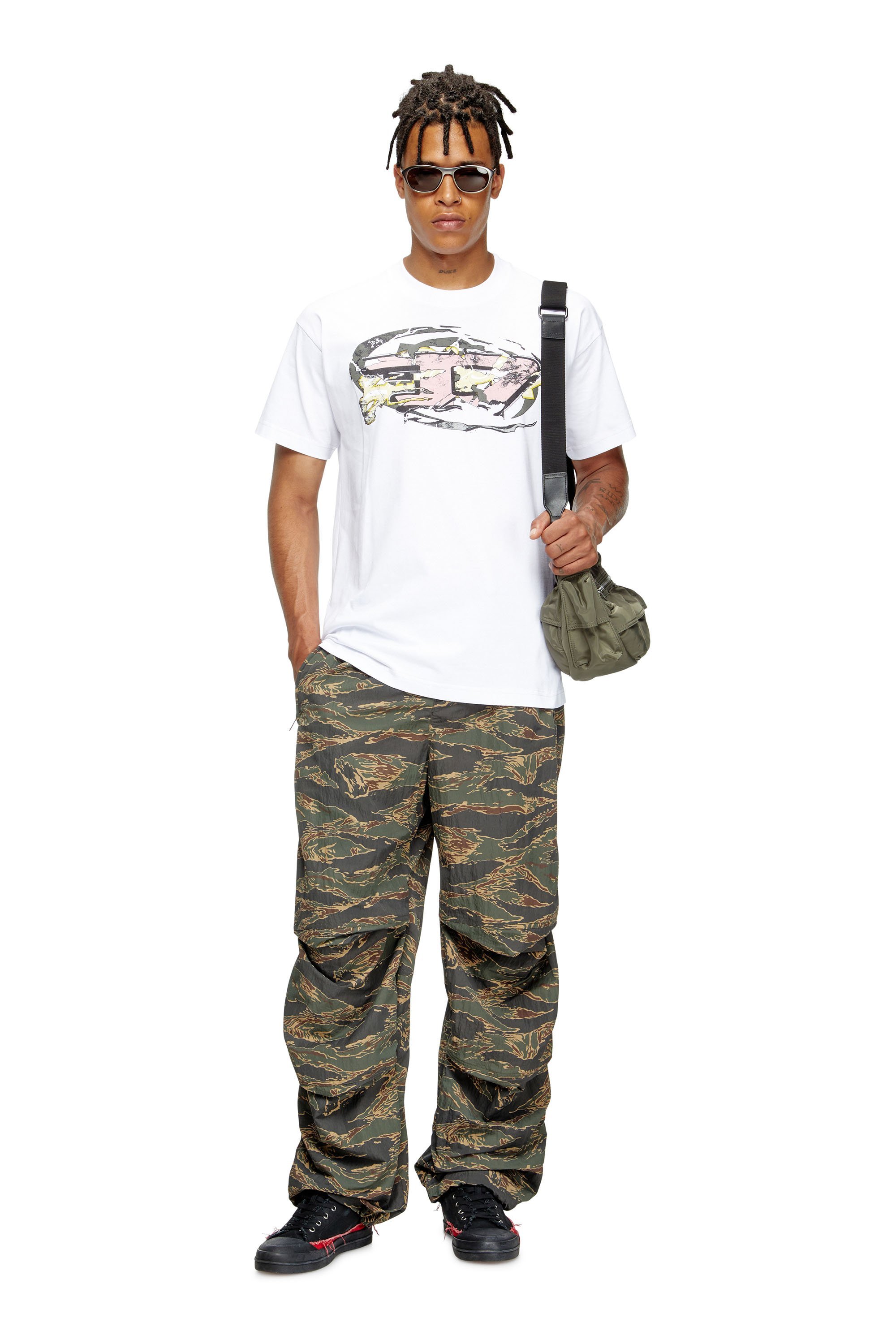【SALE／40%OFF】DIESEL メンズ Tシャツ T-NORM-T11 ディーゼル トップス カットソ...