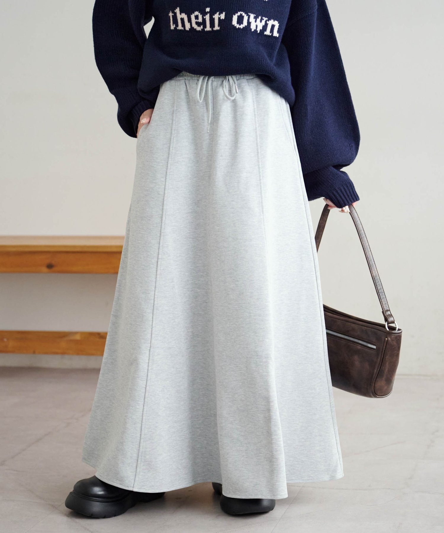 Discoat 【低身長サイズあり】キレイメスウェットライクフレアスカート ディスコート スカート ロング・マキシスカート グレー ブラック【送料無料】