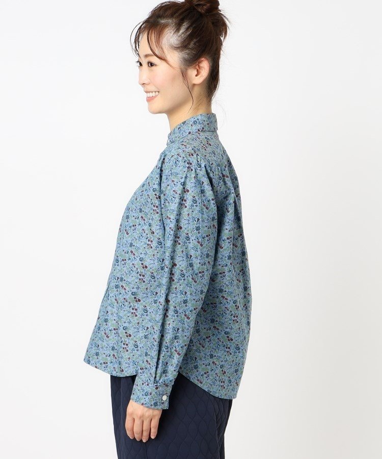 LAURA ASHLEY HOME 【商品入替のためお買い得!コットン100%/日本製/ワンマイルウエア】ロサ サンクタ柄 ダンガリーブラウス ローラ アシュレイ トップス シャツ・ブラウス ブルー