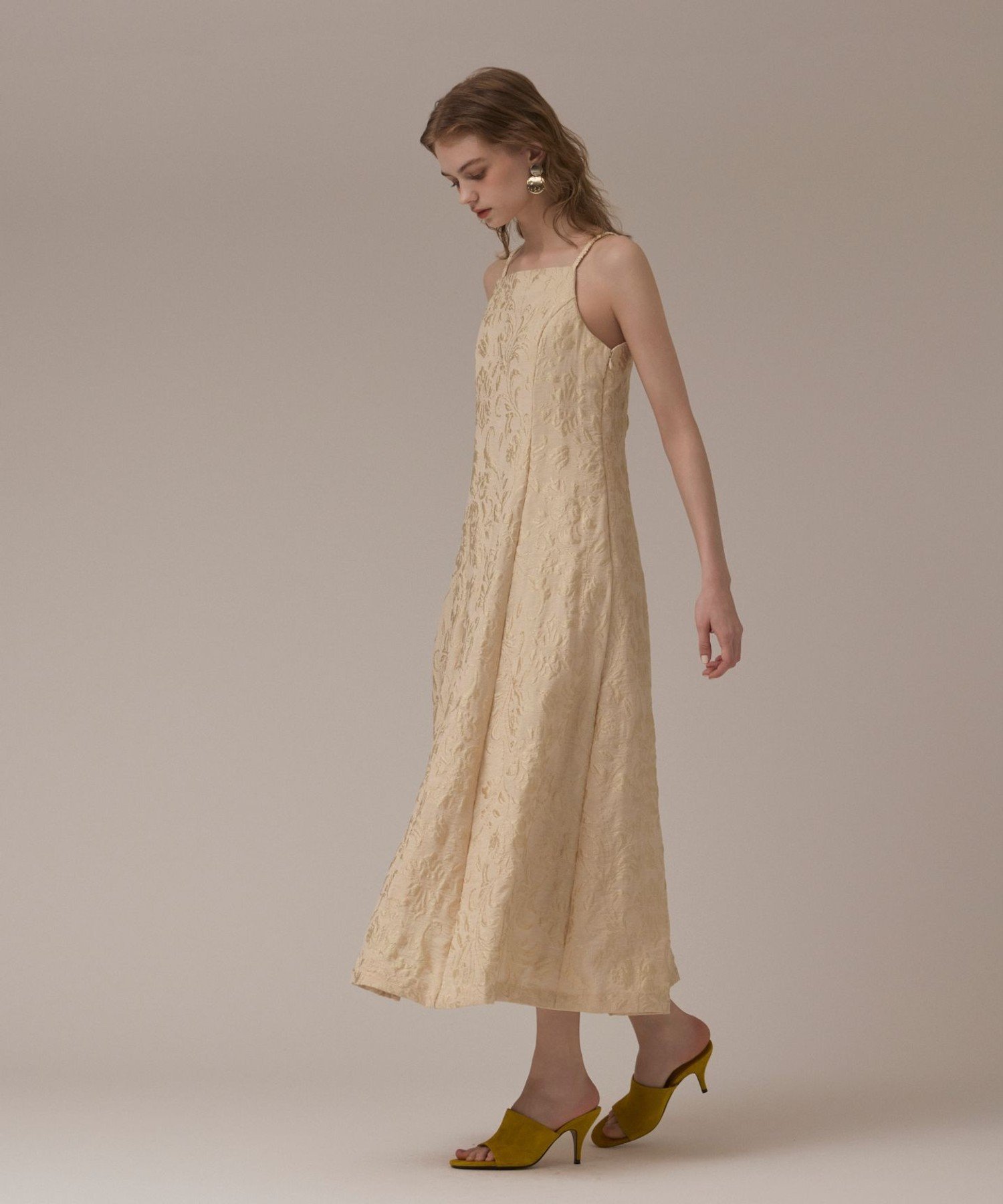 【SALE／40%OFF】GRACE CONTINENTAL リーフジャガードキャミワンピース グレースコンチネンタル ワンピース・ドレス ワンピース ベージュ ブラウン【送料無料】