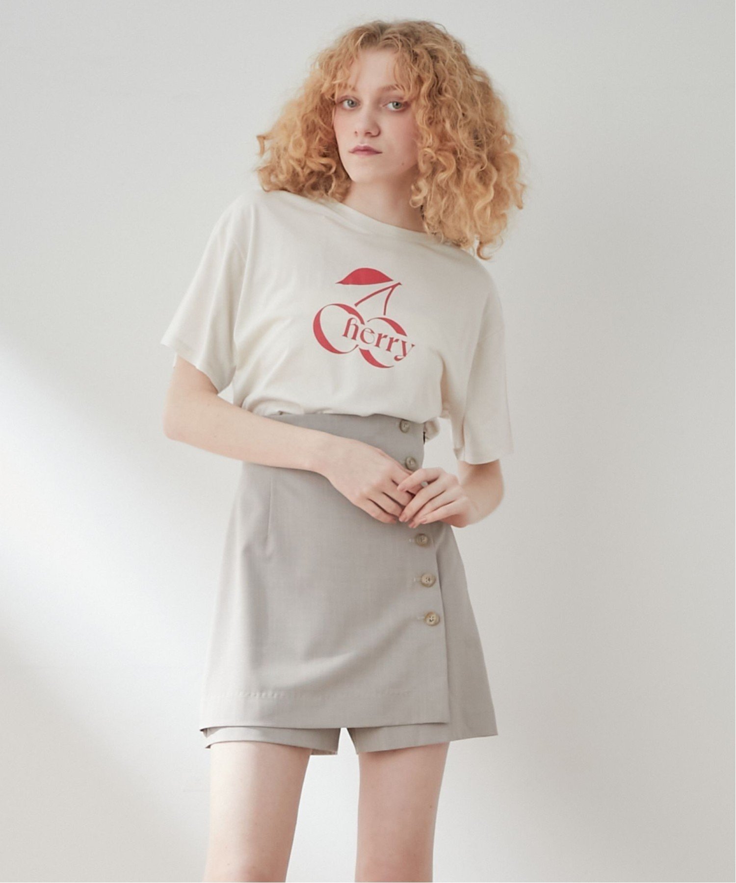 DEICY DEICY/cherry Tシャツ デイシー トップス カットソー・Tシャツ ベージュ ホワイト グレー