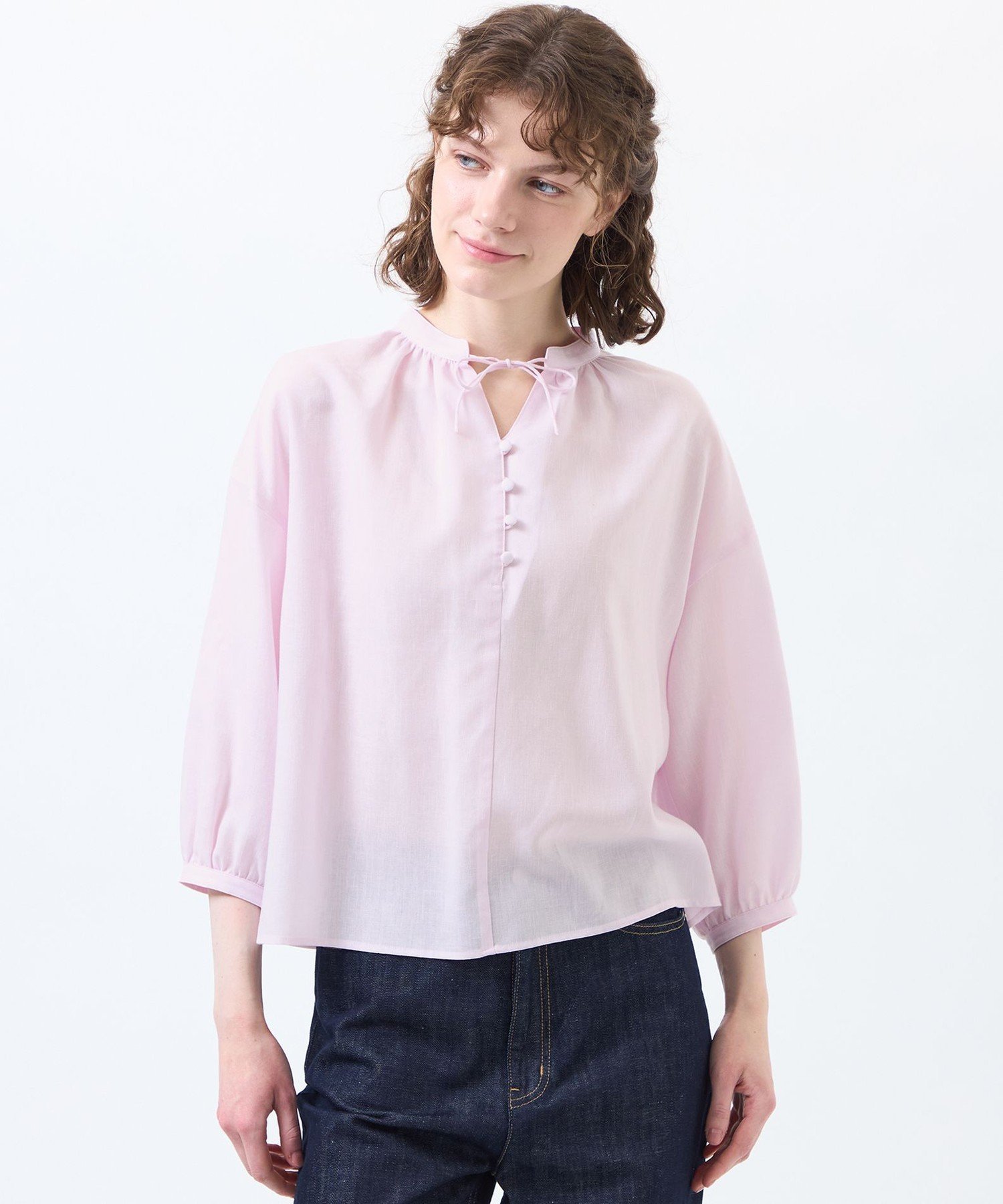 マッキントッシュロンドン シャツブラウス フリル 白　40 新品未使用　試着のみ 美品✨マッキントッシュロンドン 変形フリルブラウス 白 ストレッチ 40