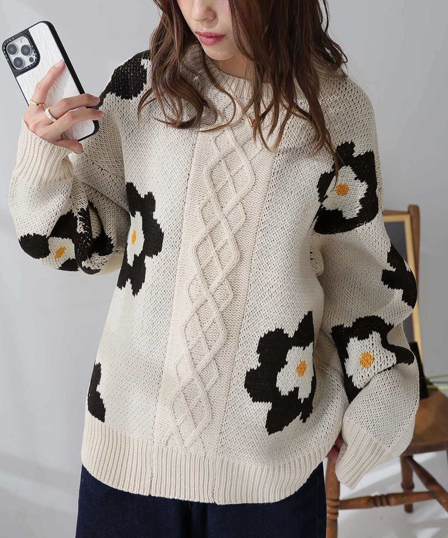 Girly Doll Girly Doll/花柄ケーブルニット ドゥーラ ドゥーラ トップス ニット ブラック グレー ベージュ【送料無料】のサムネイル