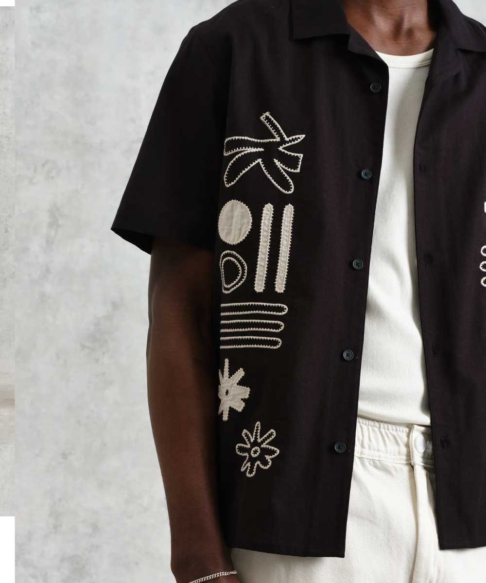 Wax London ディドコットシャツ ABSTRACT APPLIQUE ワックスロンドン トップス シャツ・ブラウス ブラック【送料無料】