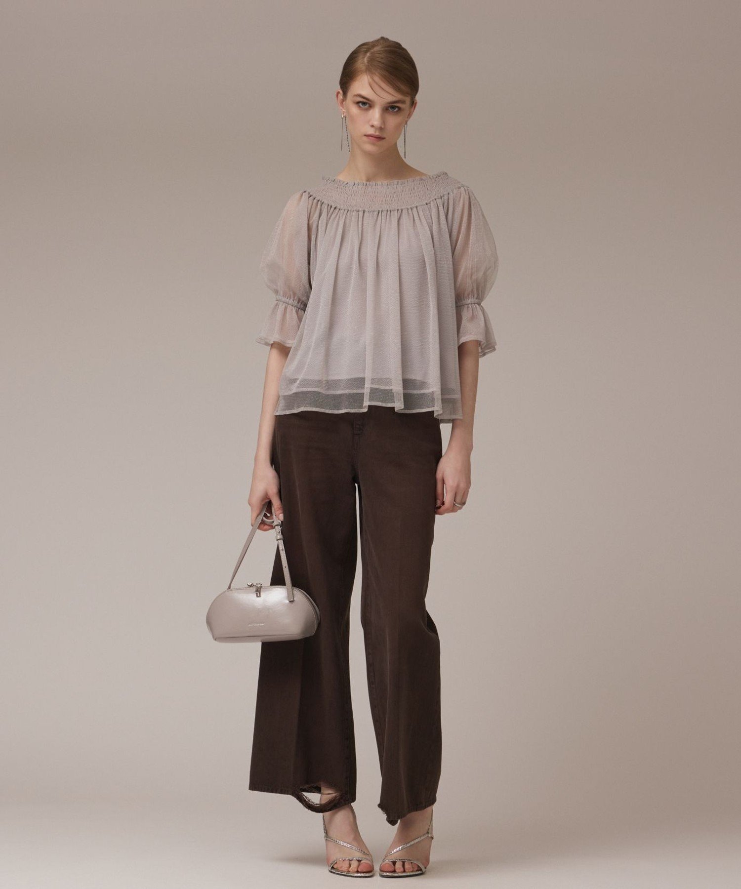 【SALE／40%OFF】GRACE CONTINENTAL チュールシャーリングトップ グレースコンチネンタル トップス シャツ・ブラウス ネイビー グレー【送料無料】