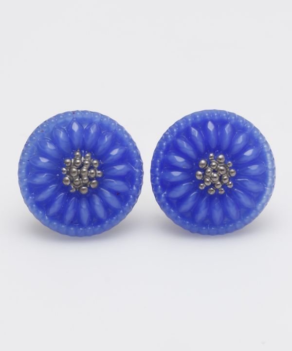 欧州航路 【欧州航路】チェコボタンルミピアス(S) アミナコレクション アクセサリー・腕時計 ピアス ブルー グリーン レッド ピンク