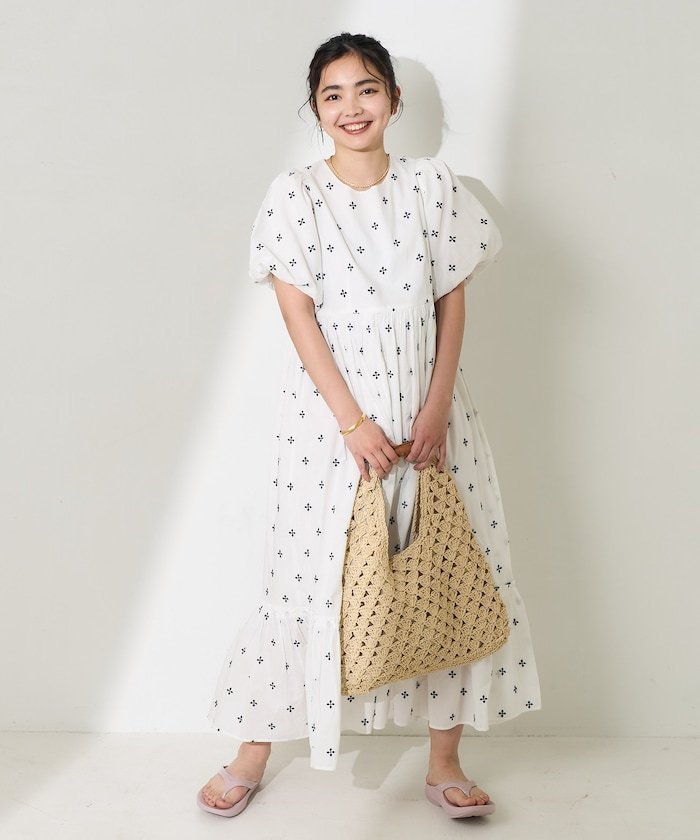 FREAK'S STORE インド 小花柄刺繍パフワンピース/バックオープンワンピース フリークスストア ワンピース・ドレス ワンピース ブルー ホワイト【送料無料】のサムネイル