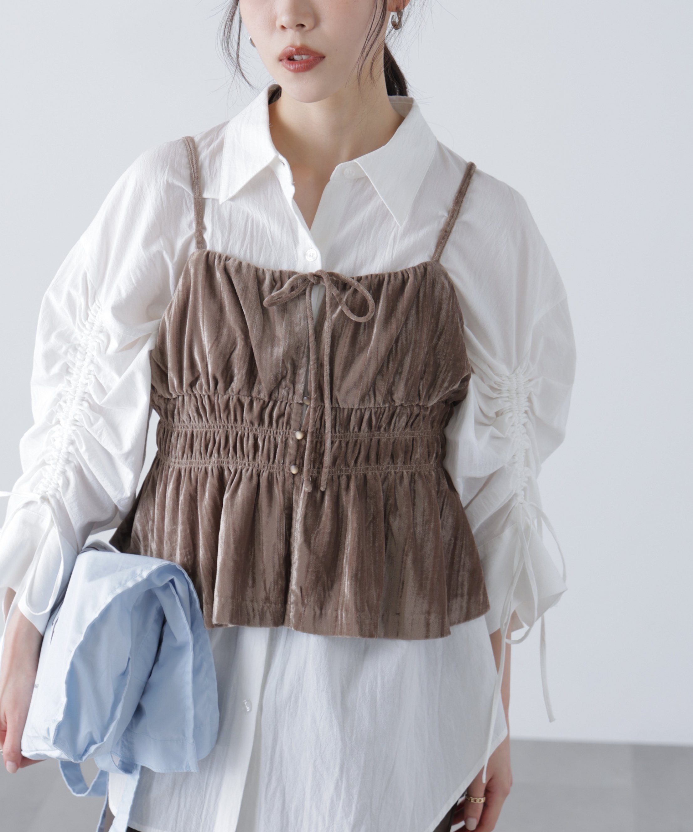 FREE'S MART クラッシュベロアシャーリングビスチェ フリーズ マート トップス シャツ・ブラウス ベージュ ブラック【送料無料】