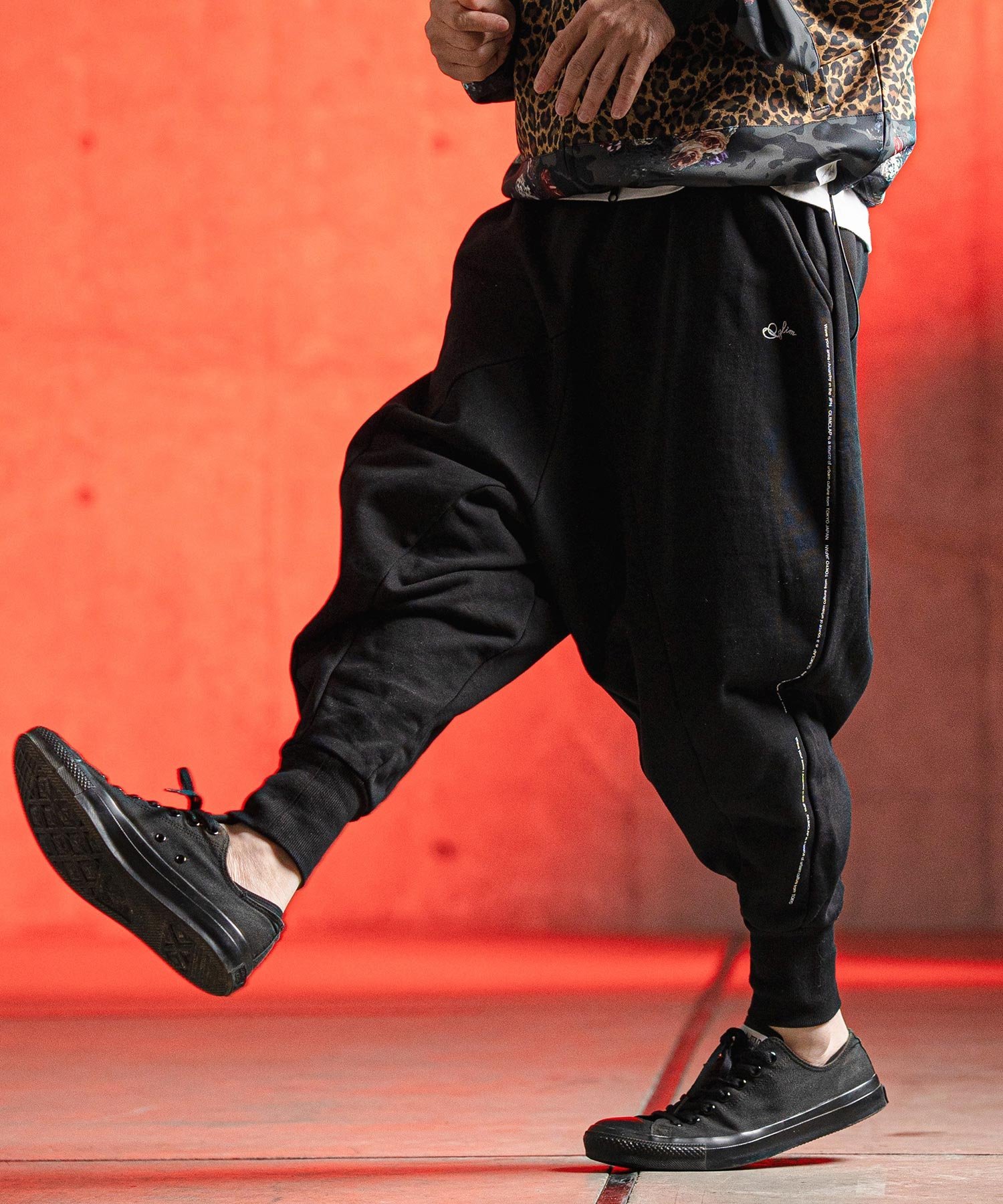 GLIMCLAP mp13180- Sarouel & jogger sweatpants サルエルパンツ カンビオ パンツ その他のパンツ ブラック グレー【送料無料】
