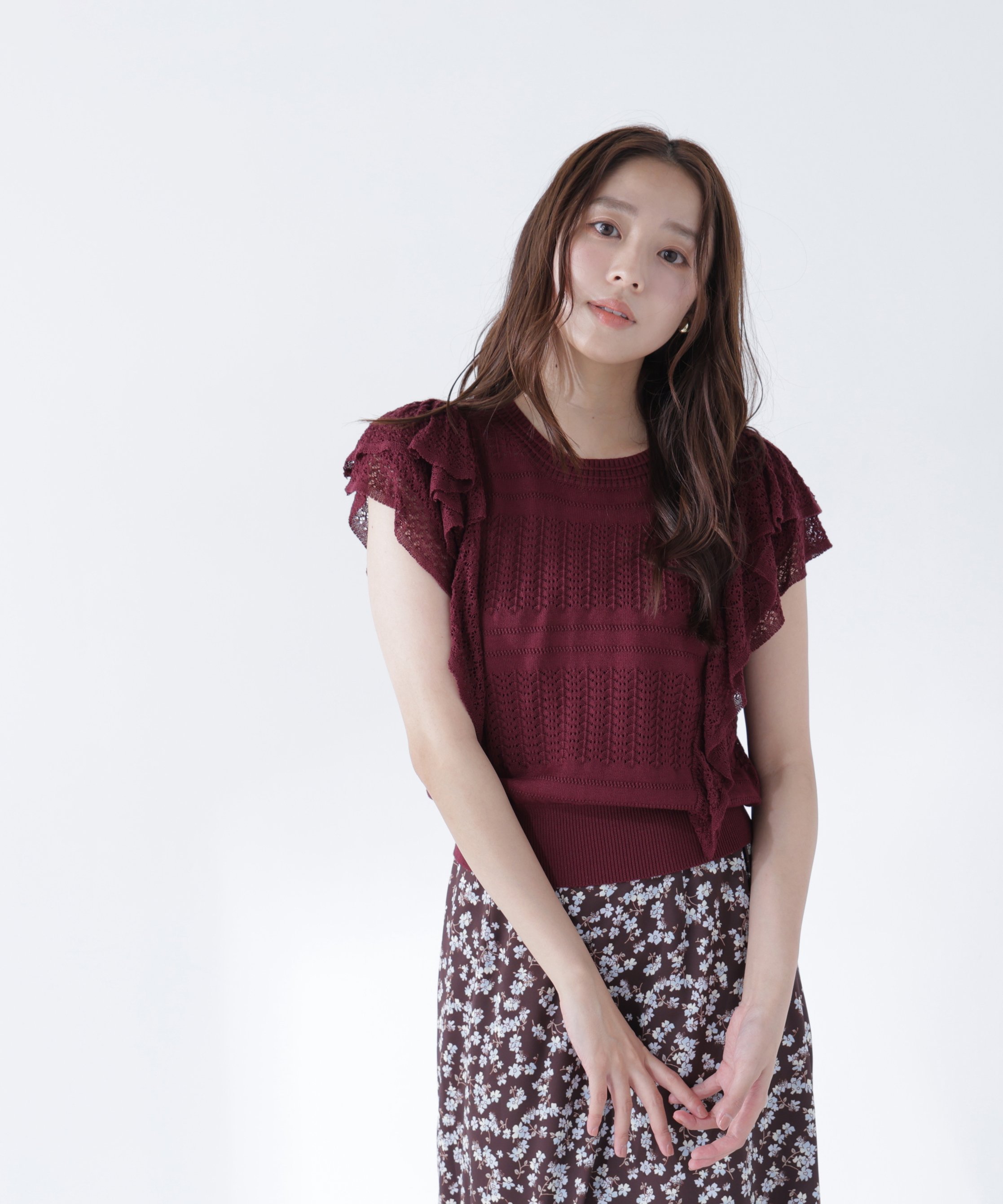 NATURAL BEAUTY BASIC レースフリルミックスニット ナチュラルビューティベーシック トップス ニット ブラック ホワイト