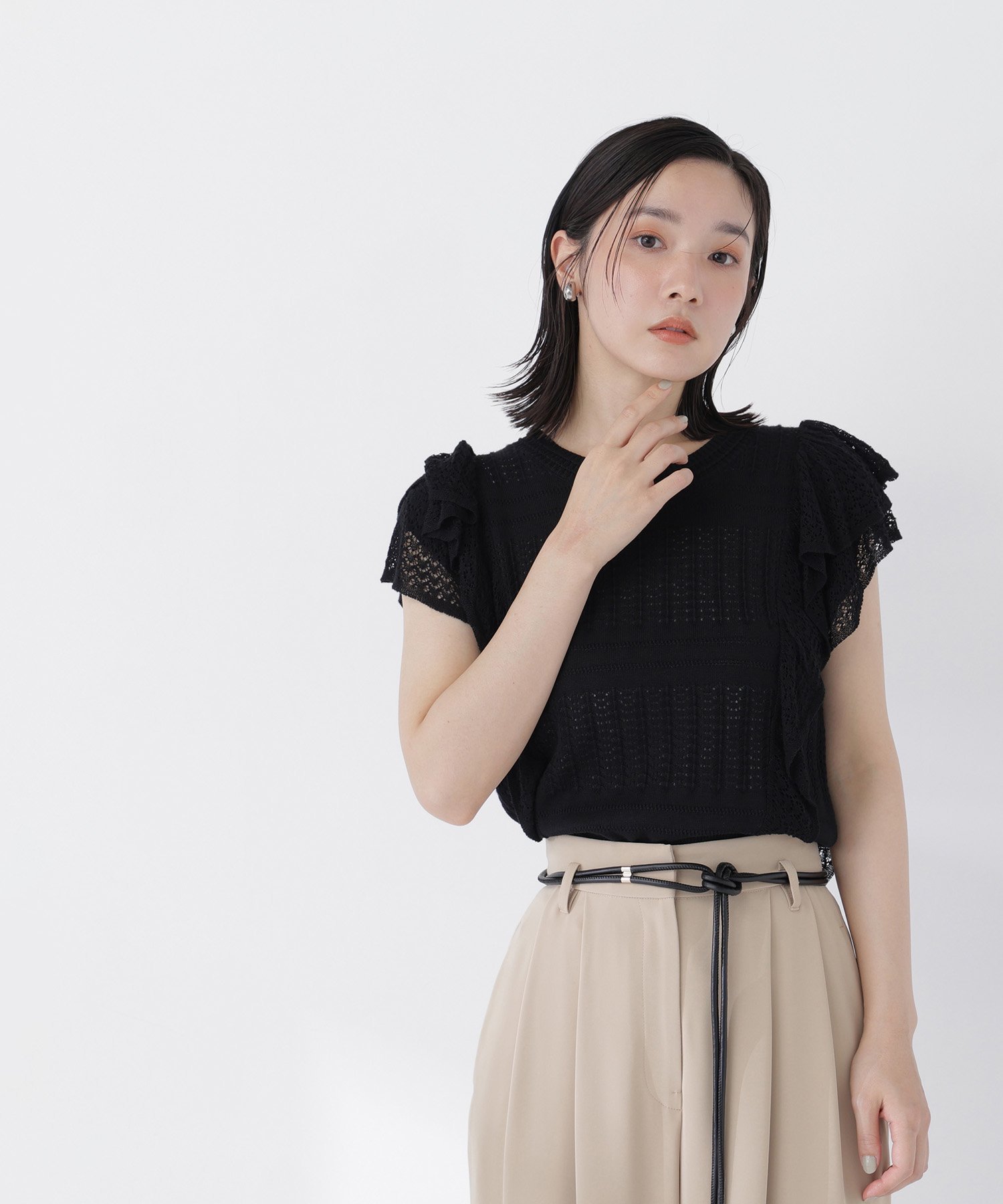 NATURAL BEAUTY BASIC レースフリルミックスニット ナチュラルビューティベーシック トップス ニット ブラック ホワイト