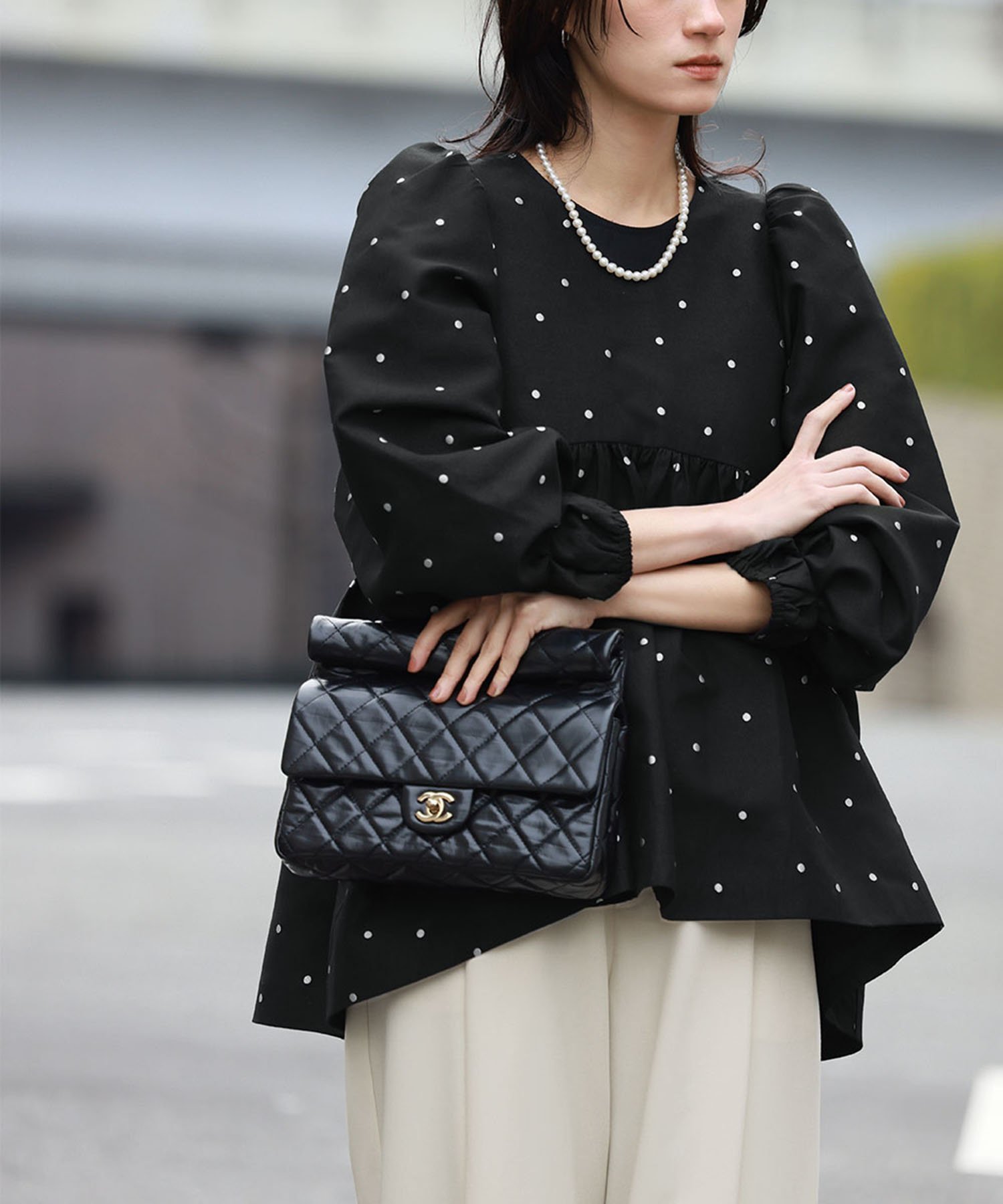 【SALE／18%OFF】ELFRANK ドットジャガードボリューム袖ペプラムブラウス【洗える】 ガール トップス シャツ・ブラウス【送料無料】のサムネイル