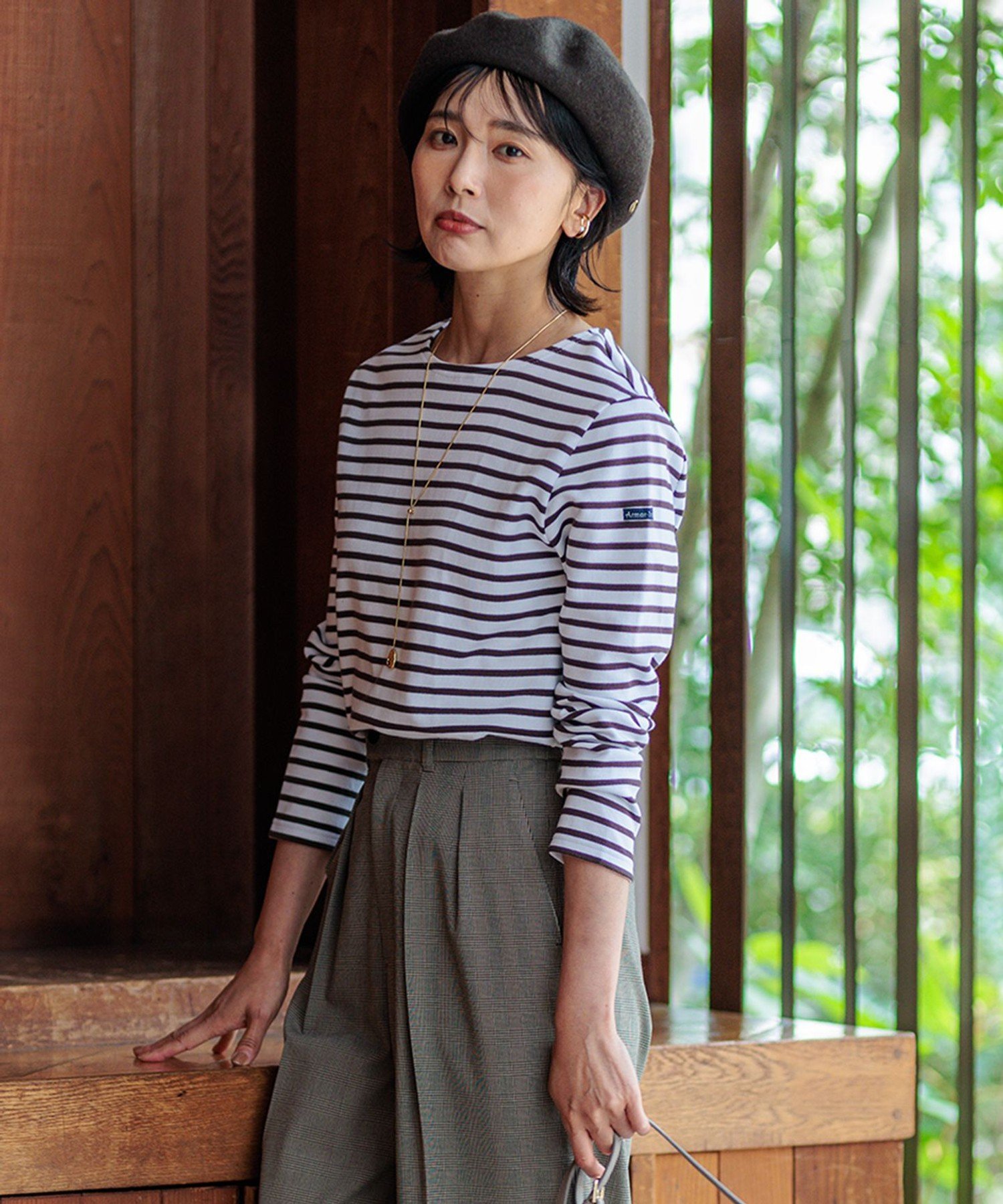 新品 アルモーリュックス ボーダータートルネック オフホワイト