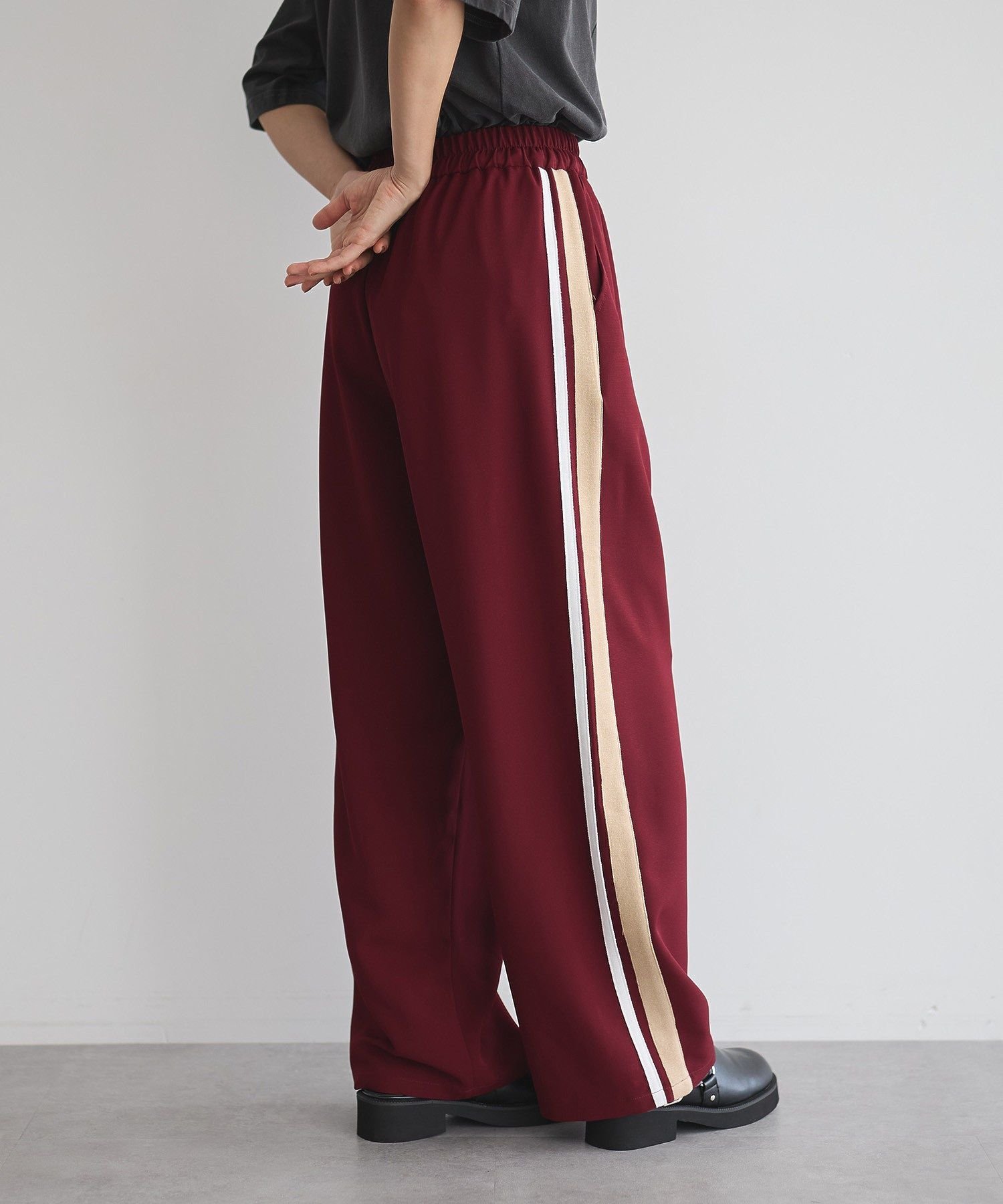 【SALE／40%OFF】GARAGE OF GOOD CLOTHING ストレッチ2ラインパンツ ガレージ オブ グッド クロージング パンツ その他のパンツ レッド【送料無料】
