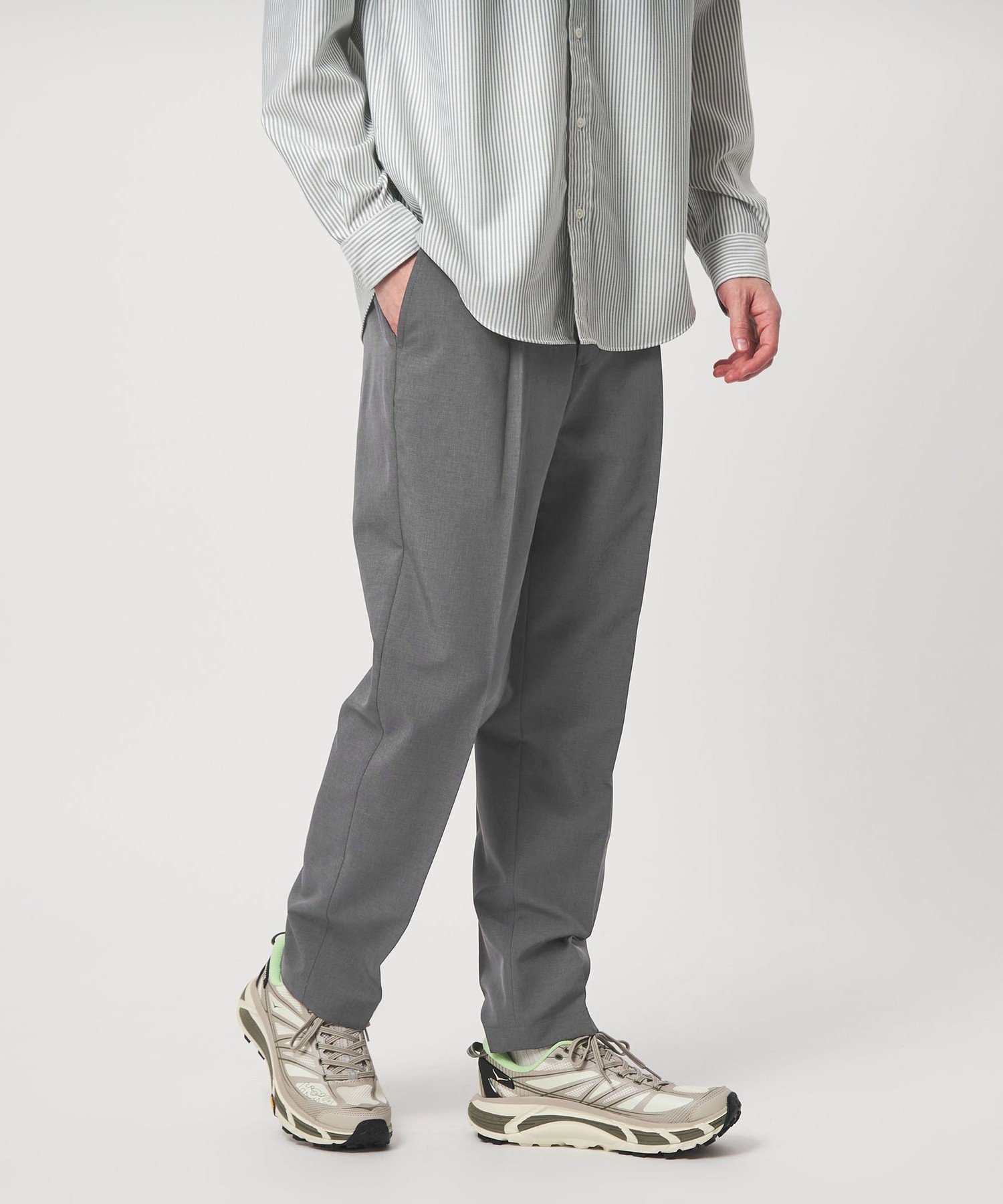 【SALE／10%OFF】UNITED ARROWS green label relaxing 【WEB限定】JUST fit ドライポリエステル 1プリーツ イージースラックス -吸水速乾- ユナイテッドアローズ グリーンレーベルリラクシング パンツ その他のパンツ グレー ネイビー ブラウン グリーン ブラッ【送料無料】