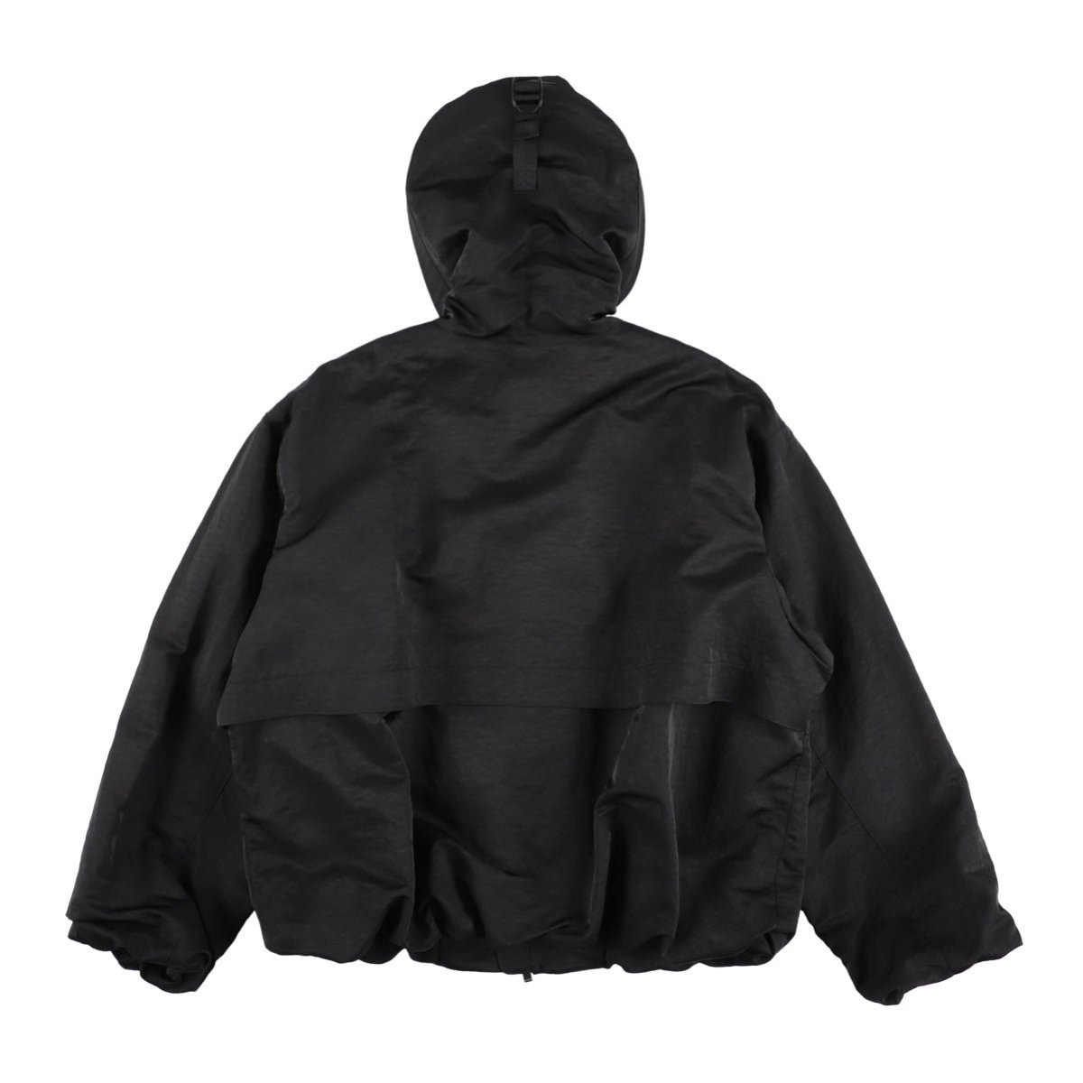 【26AW】＜sulvam＞Tough hoodie balloon JKT サルバム ジャケット・アウター ナイロンジャケット ブラック ホワイト