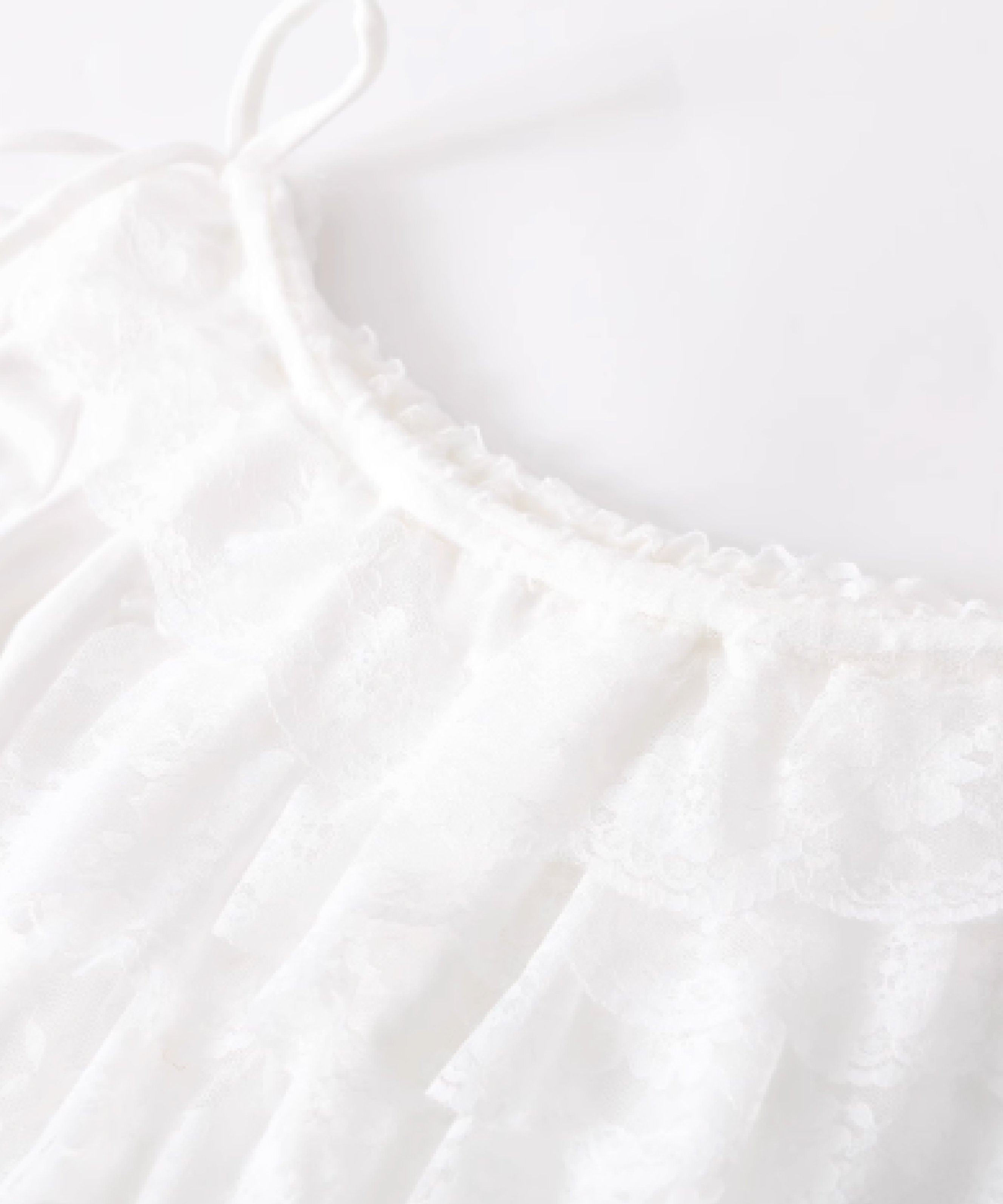 LA POMME petit Elegant Off Shoulder Lace Ruffle One Piece ラポミ・プチ ワンピース・ドレス ワンピース ホワイト ブラック