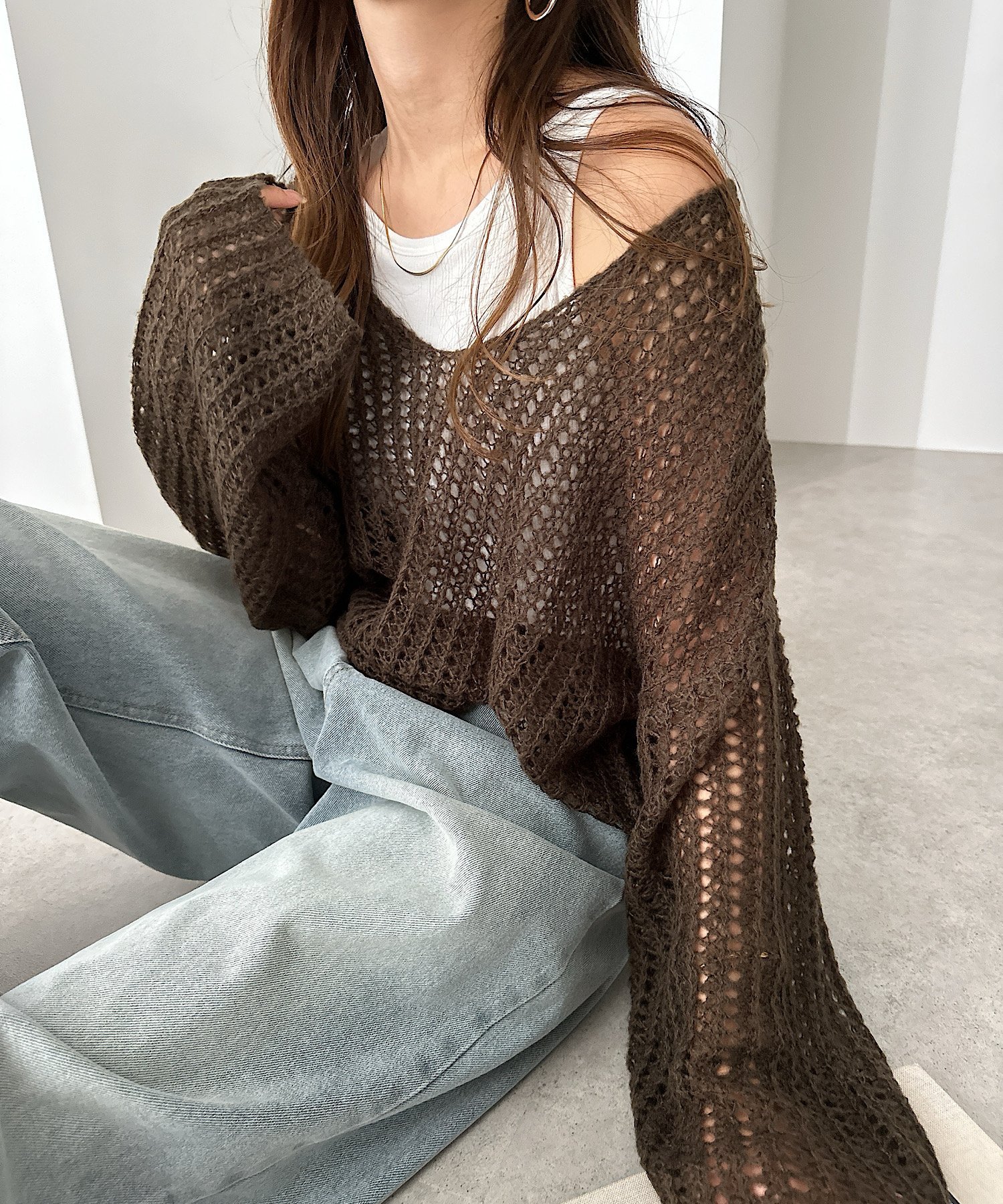 モヘアライク Vネック シアー ニット トップス アンドミー トップス ニット ホワイト ブラウン グレー ブルー ピンク