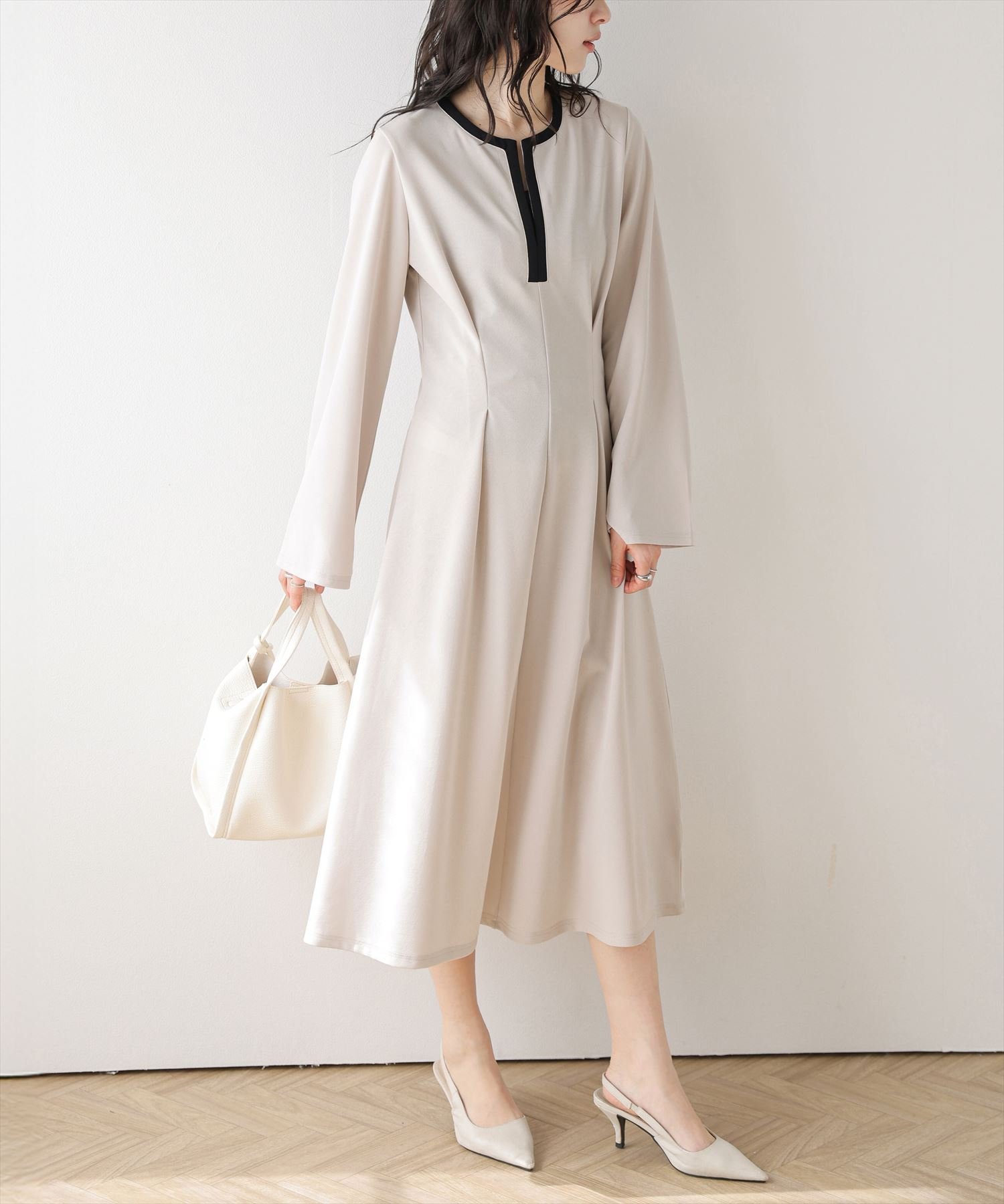 La-gemme 配色キーネックロングワンピース ラジュール ワンピース・ドレス ワンピース ネイビー ブラック ベージュ