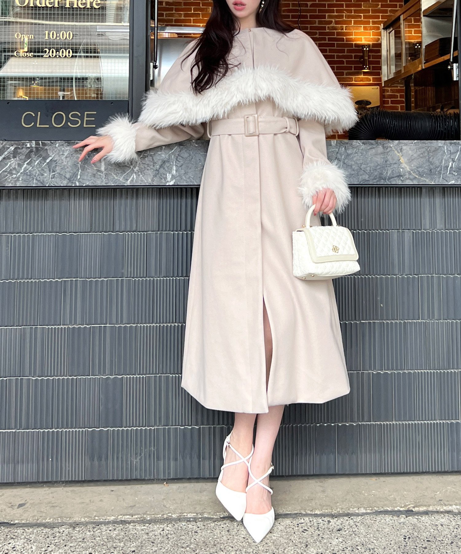【SALE/37%OFF】ROYAL PARTY ケープ付2wayロングノーカラーコート ロイヤルパーティー ジャケット・アウター その他のジャケット・アウター ブラック グレー ベージュ【送料無料】