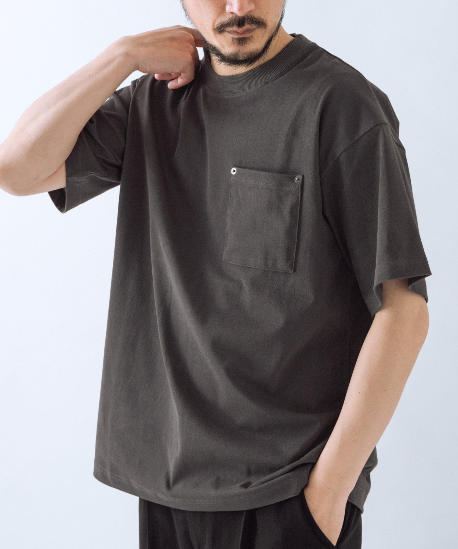 【SALE／50%OFF】URBAN RESEARCH ITEMS 接触冷感 ツイル ポケット Tシャツ アーバンリサーチアイテムズ トップス カットソー・Tシャツ ブルー グレー ブラウン グリーン