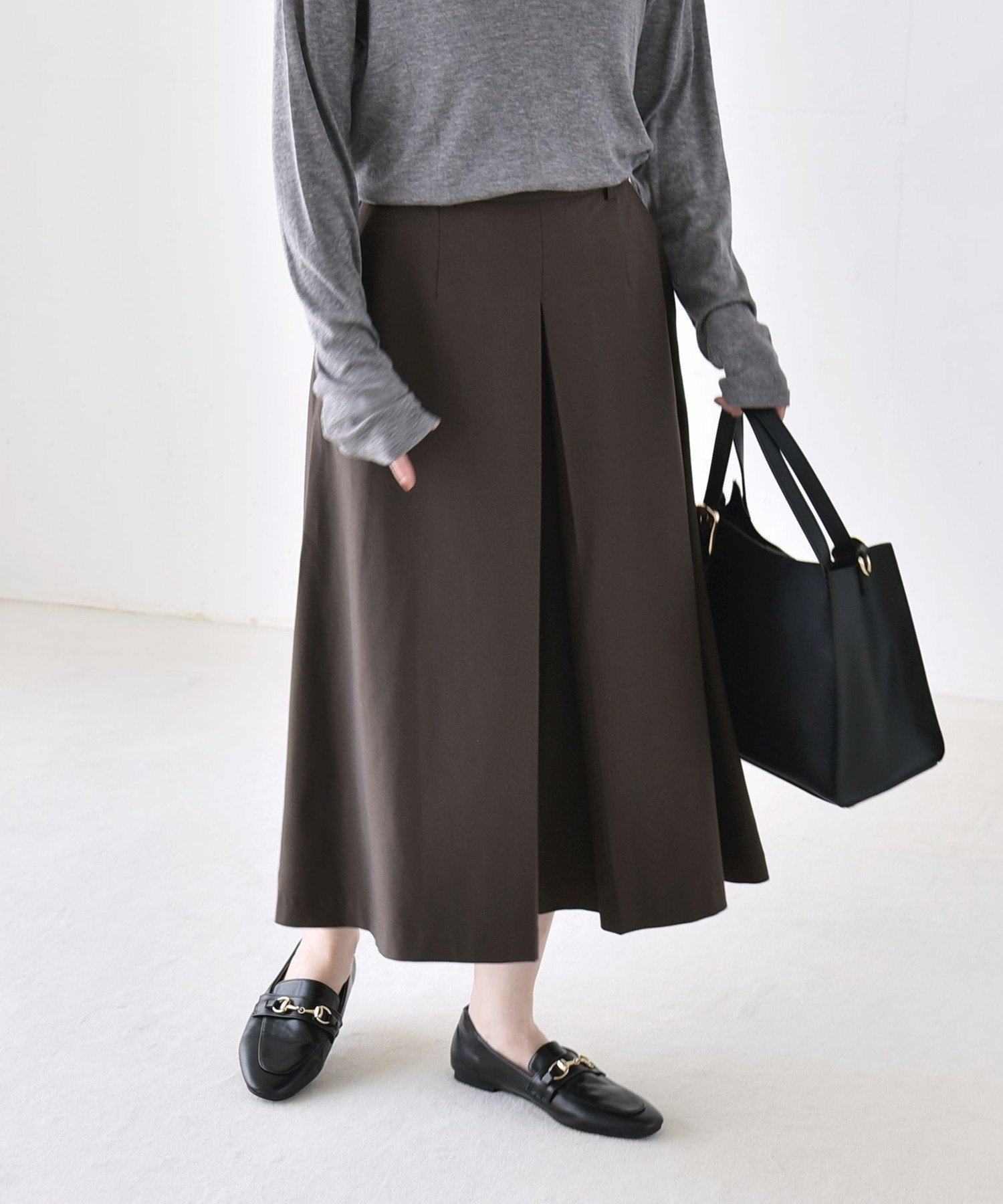 quaranciel 《予約》quaranciel:＜洗濯機可能＞Aライン ワイド ハーフ キュロット パンツ シップス パンツ キュロット ネイビー ブラウン