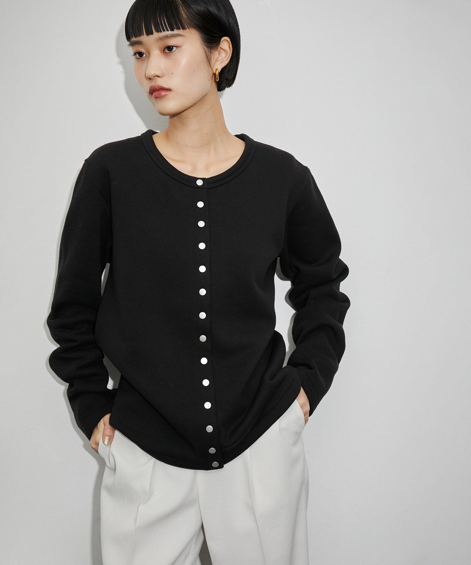 ADAM ET ROPE' FEMME 【agnes b. pour ADAM ET ROPE'】CD PRESSIONS / 14buttons アダムエロペ トップス カーディガン ブラック【送料無料】のサムネイル