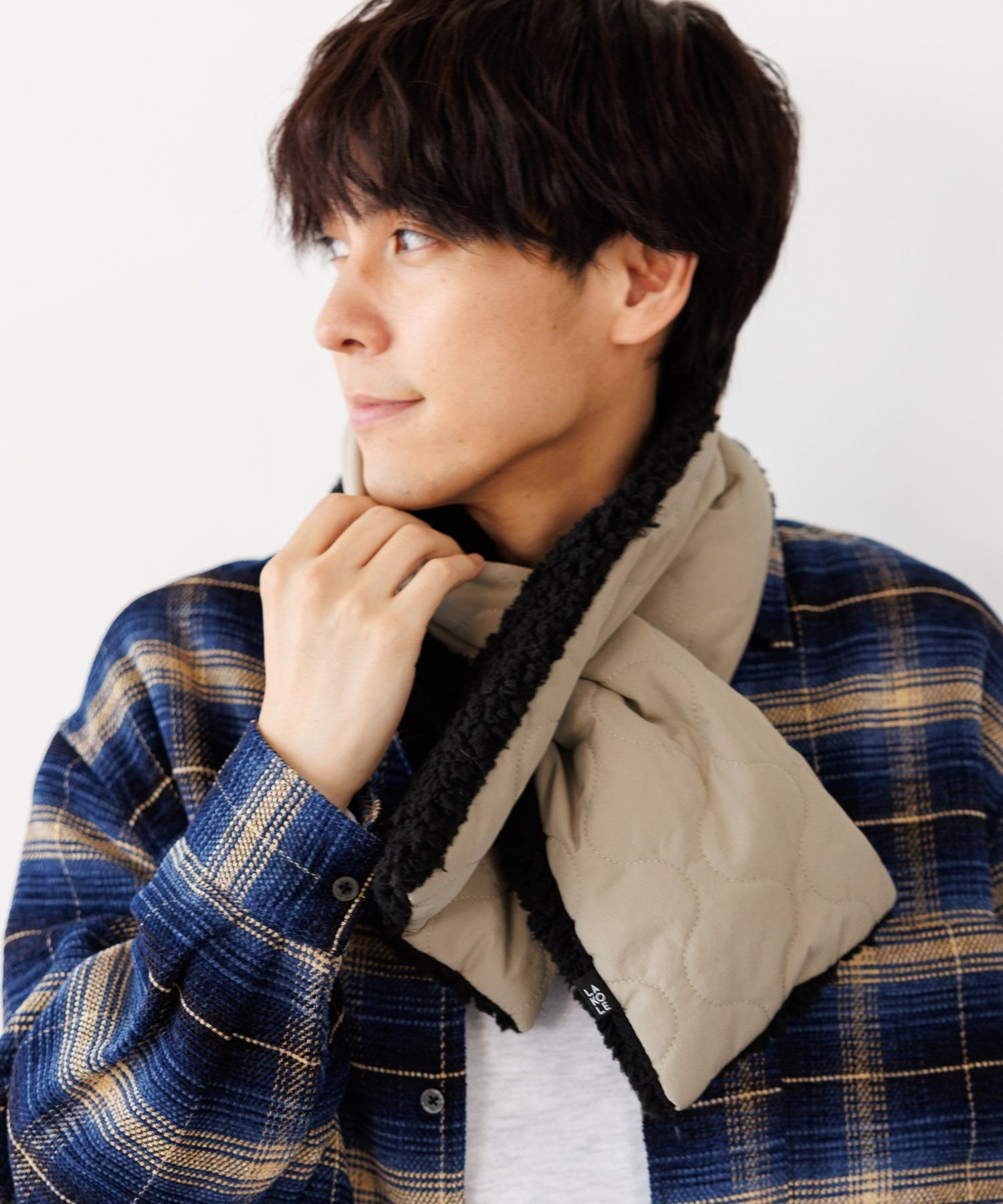 【SALE／24%OFF】LAKOLE キルティングマフラー ラコレ ファッション雑貨 マフラー・ストール・ネックウォーマー ベージュ カーキグリーン ブラック
