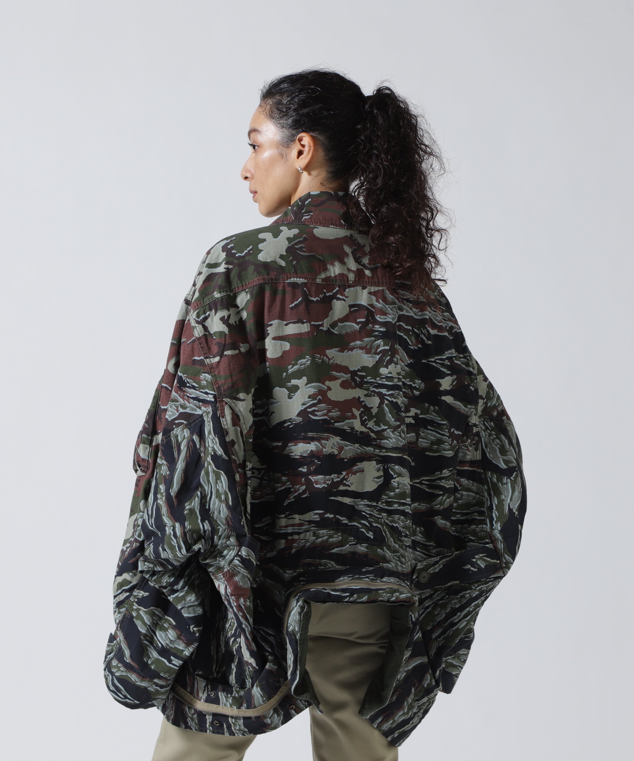 ROYAL FLASH beautiful people×Alpha/double-end camouflage field JK ロイヤルフラッシュ ジャケット・アウター ブルゾン・ジャンパー グリーン【送料無料】