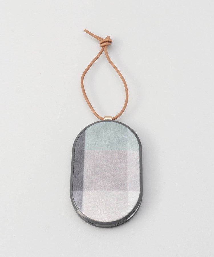 212 KITCHEN STORE 使い捨てないカイロ モバイルバッテリー機能付きDG トゥーワントゥーキッチンストア..