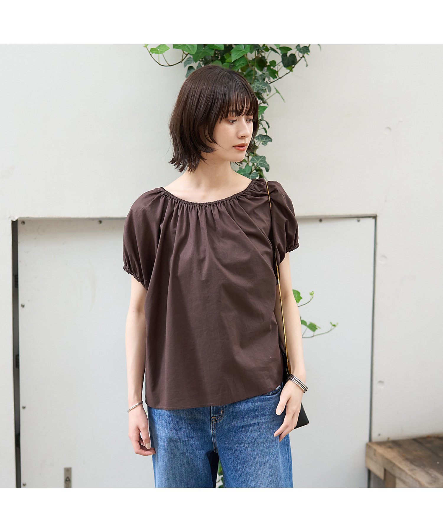 Rouge vif la cle コットンギャザーパフブラウス ルージュ・ヴィフ ラクレ トップス シャツ・ブラウス ホワイト ブラウン