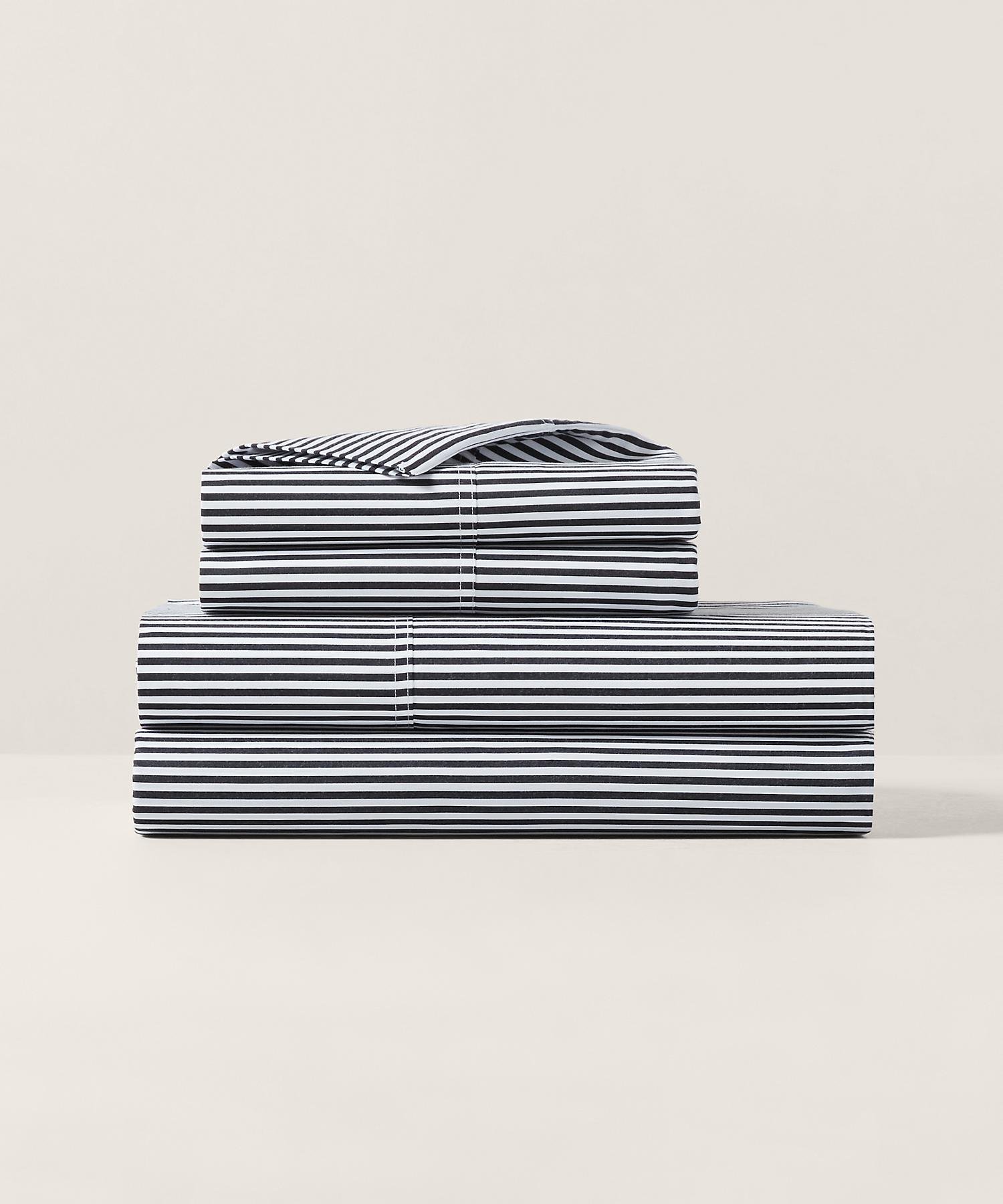 RALPH LAUREN HOME オーガニック コットン シャーティング ストライプ ボックスシーツ /キングサイズ ラルフローレン インテリア・生活雑貨 その他のインテリア・生活雑貨 ブラック【送料無料】 stylife-15669679 Rakuten Fashion パッケージ画像