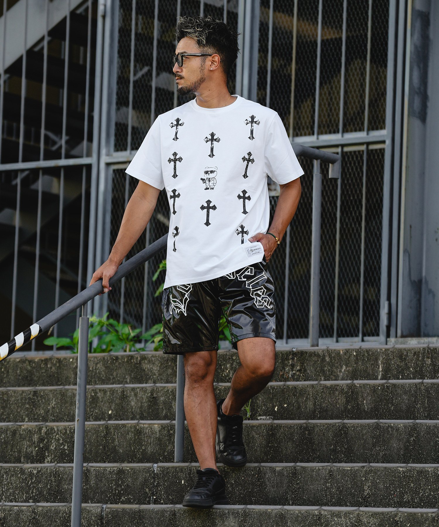 WHIM ROTH W/R Many Cross&Bear TEE アダムスジャグラー トップス カットソー・Tシャツ ブラック ホワイト【送料無料】