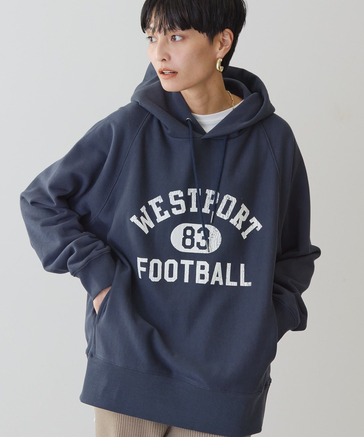 【SALE／21%OFF】AMERICAN HOLIC FOOTBALL フーディーBIGスウェット アメリカン ホリック トップス スウェット・トレーナー グレー ホワイト ブルーのサムネイル