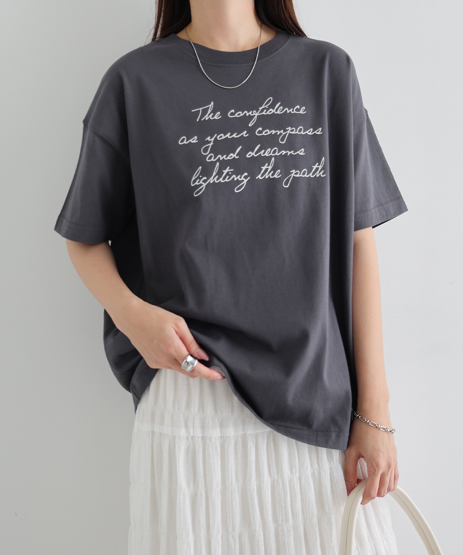 手書き ロゴ プリント 半袖 Tシャツ アンドミー トップス カットソー・Tシャツ ホワイト ピンク