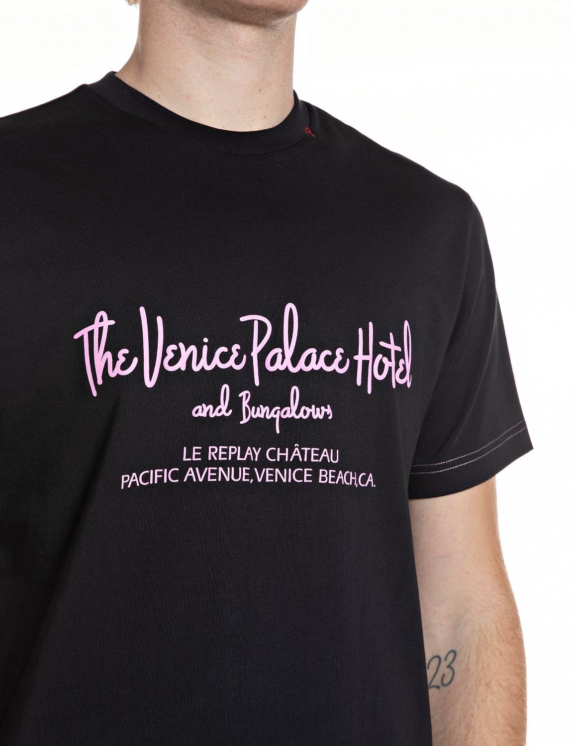 【SALE／10%OFF】REPLAY ヘビーコットンジャージーVENICE Tシャツ リプレイ トップス カットソー・Tシャツ ブラック【送料無料】