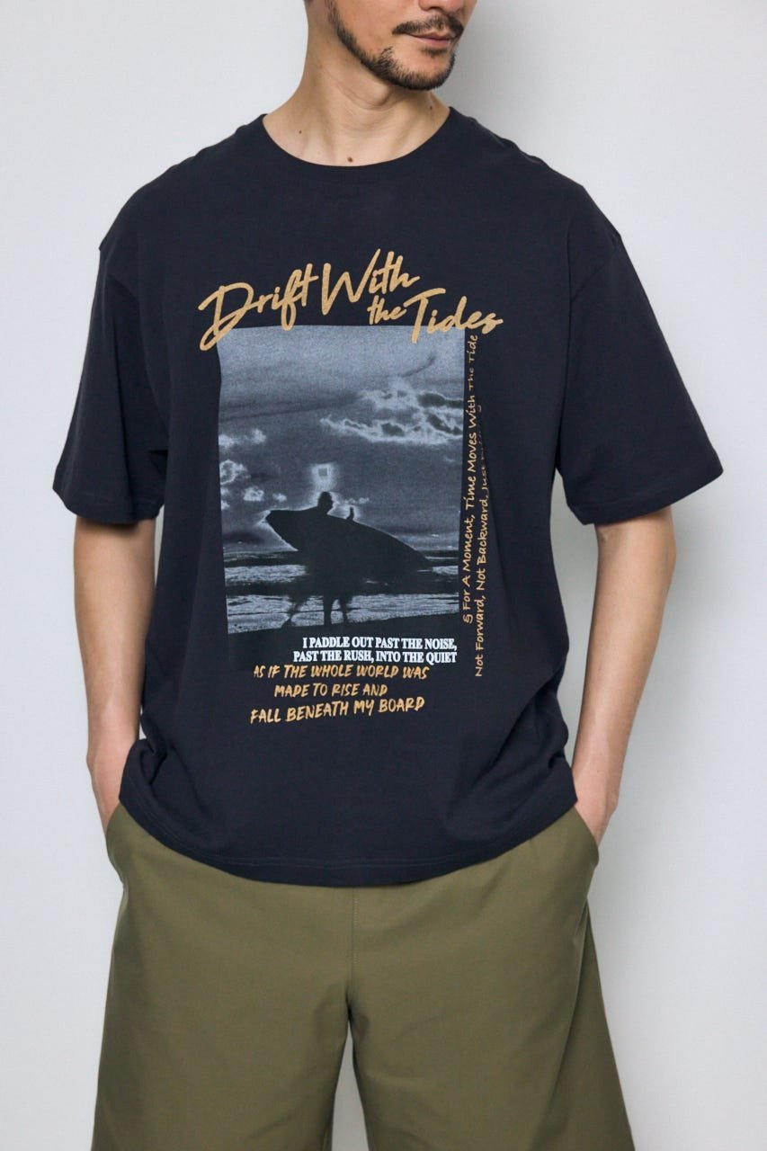 サーフフォトTシャツ アズールバイマウジー トップス カットソー・Tシャツ ピンク ブラック ホワイト