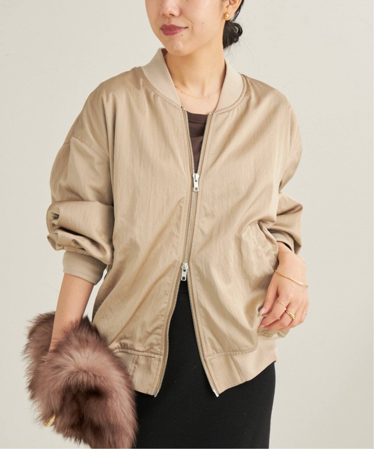 【SALE／30%OFF】plage satin light ブルゾン プラージュ ジャケット・アウター ブルゾン・ジャンパー ベージュ グレー【送料無料】のサムネイル