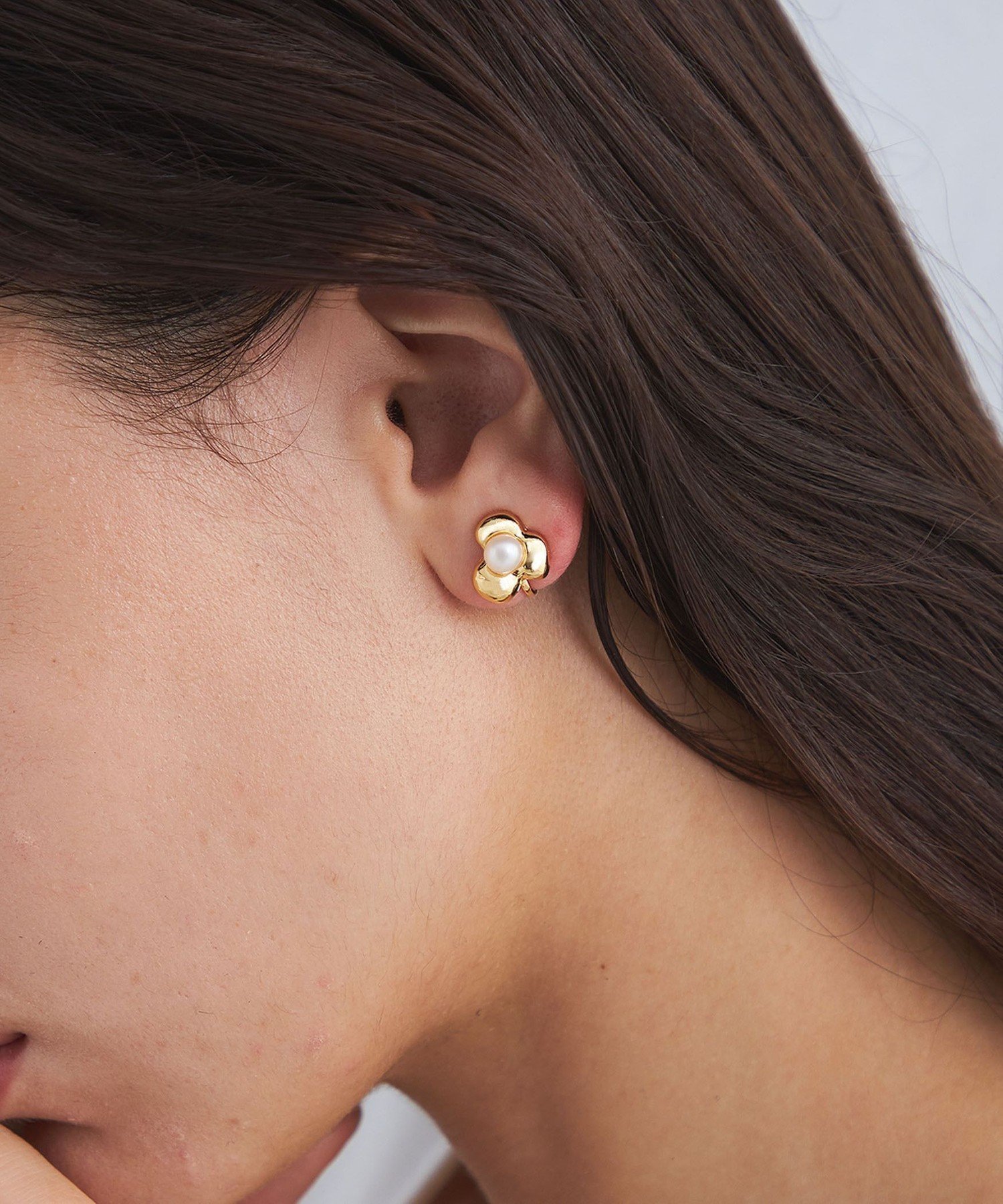 【SALE／30%OFF】UNITED ARROWS green label relaxing フラワー イヤリング ユナイテッドアローズ アウ..