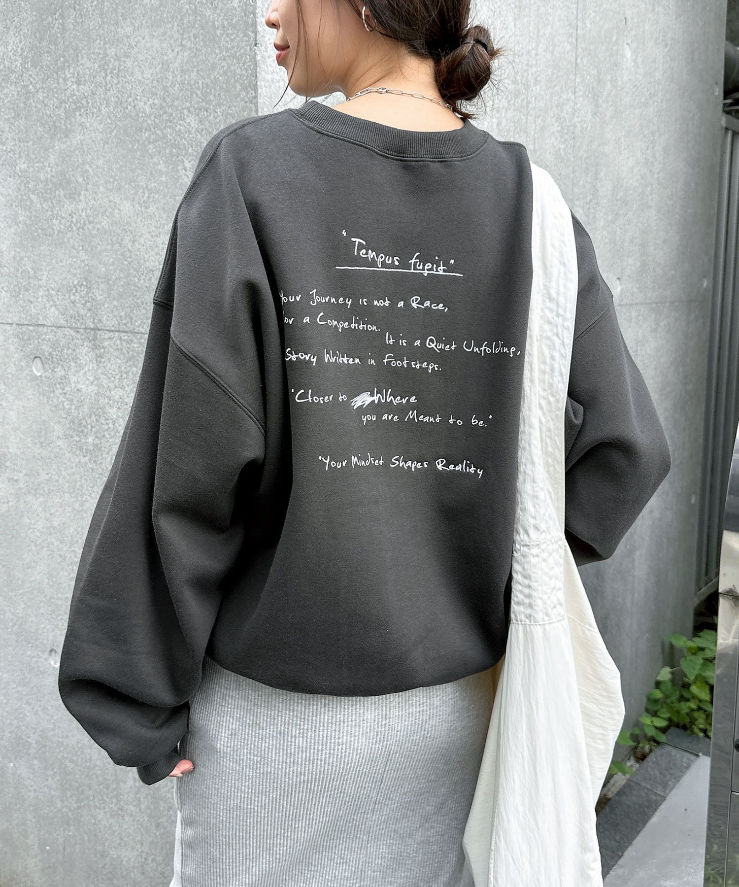 【SALE／15%OFF】andme 裏起毛 メッセージ ロゴ 刺繍 スウェット トップス アンドミー トップス スウェ..