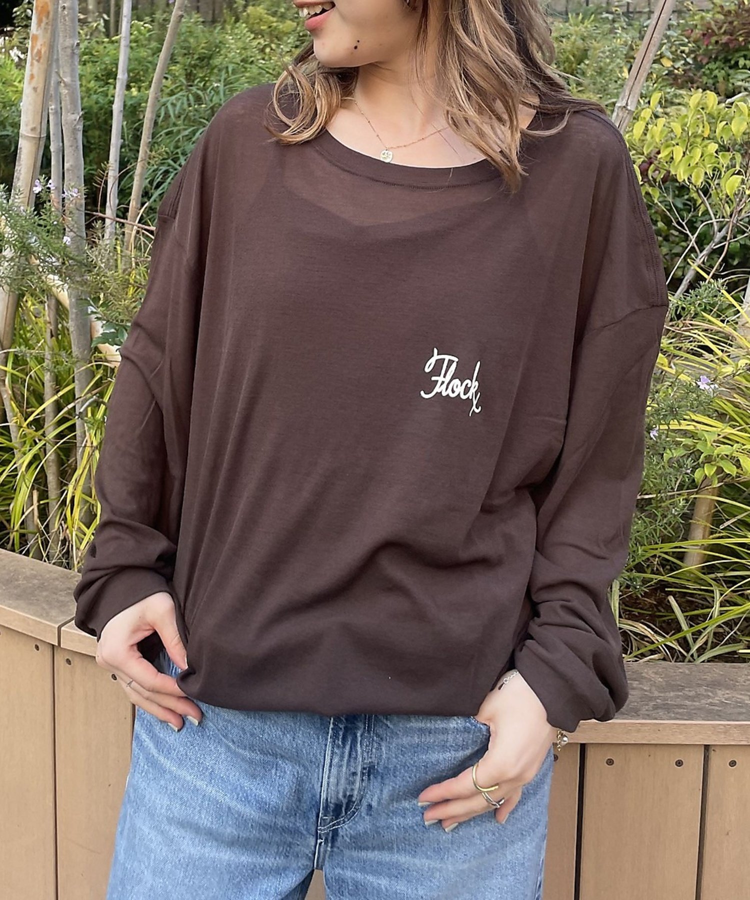 Rouge vif la cle 【ST.JOHNS 3RD CLUB/セントジョンズサードクラブ】シアーロゴロン ルージュ・ヴィフ ラクレ トップス カットソー・Tシャツ グレー