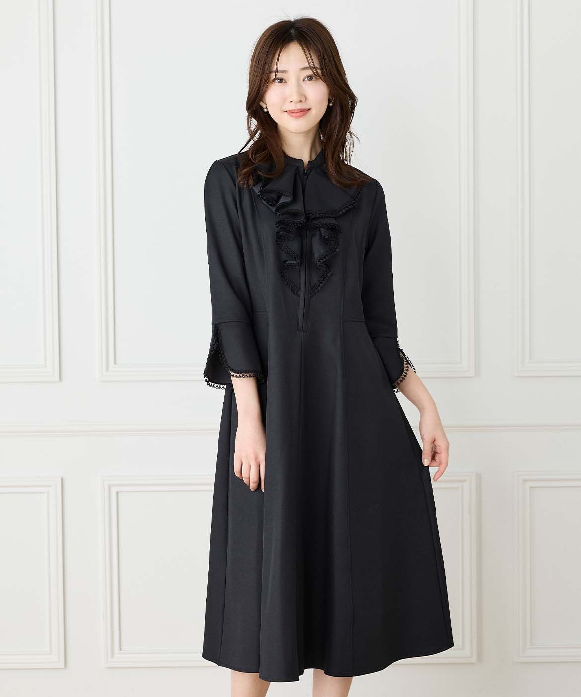 ef-de Black ラッフル七分袖ワンピース イネド ワンピース・ドレス その他のワンピース・ドレス ブルー ブラック ベージュ【送料無料】