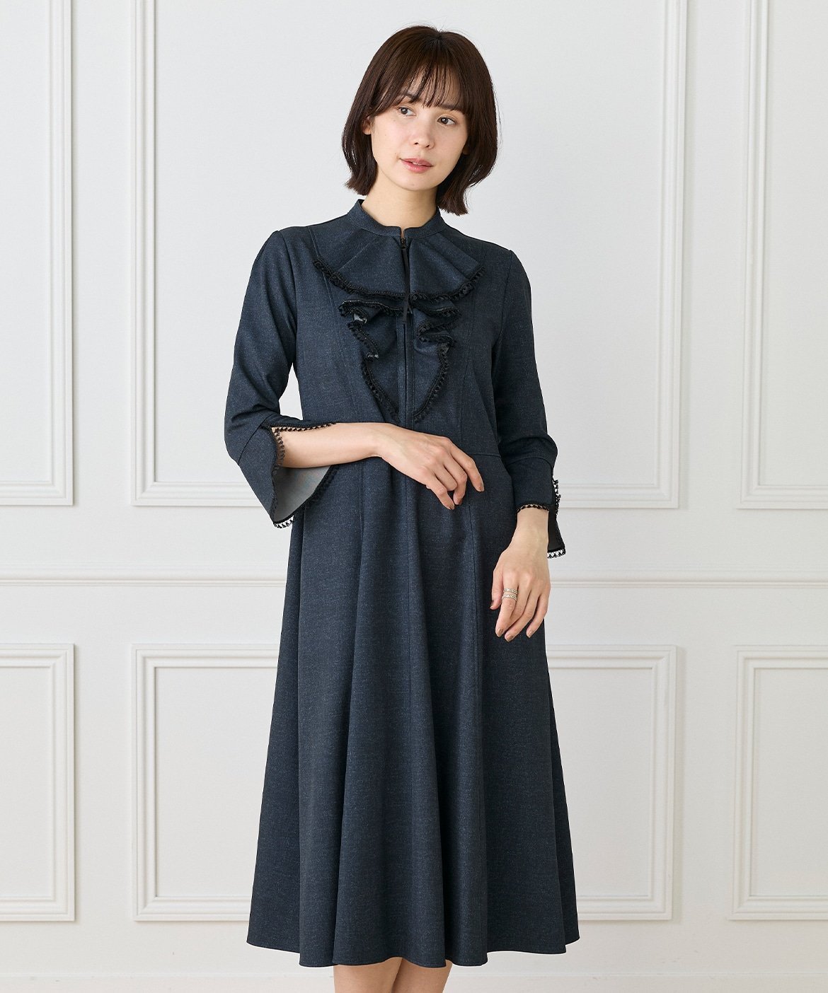 ef-de Black ラッフル七分袖ワンピース イネド ワンピース・ドレス その他のワンピース・ドレス ブルー ブラック ベージュ【送料無料】
