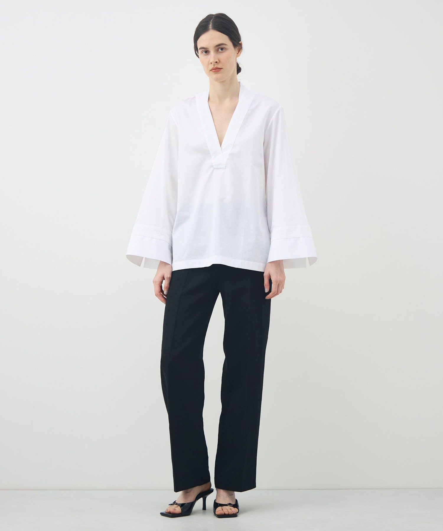 TOMORROWLAND BUYING WEAR BOURRIENNE POETIQUE シャツ トゥモローランド トップス シャツ・ブラウス ホワイト【送料無料】