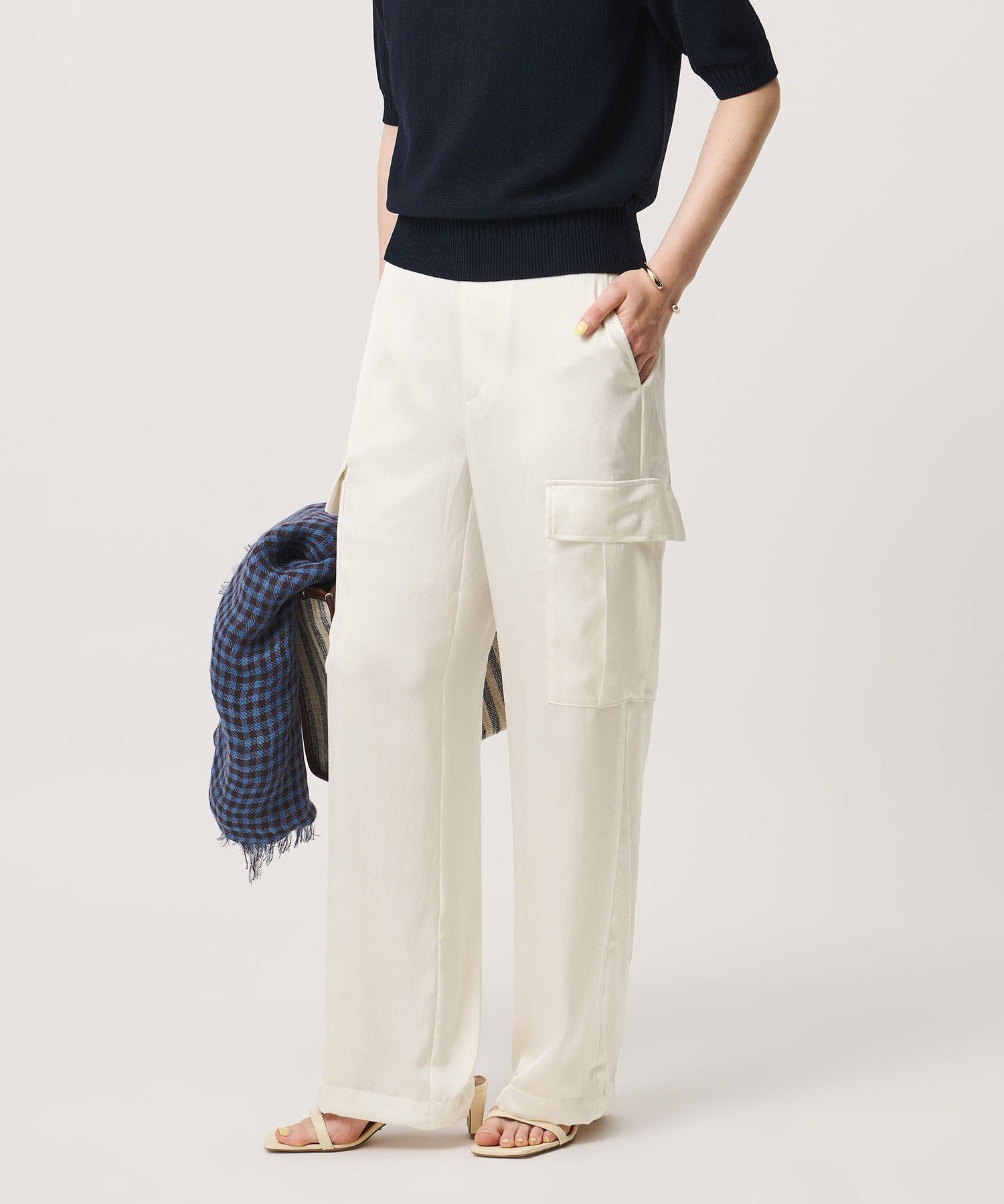 サテン クリーン ポケット パンツ OFF WHITE -ウォッシャブル- ユナイテッドアローズ パンツ カーゴパンツ ホワイト