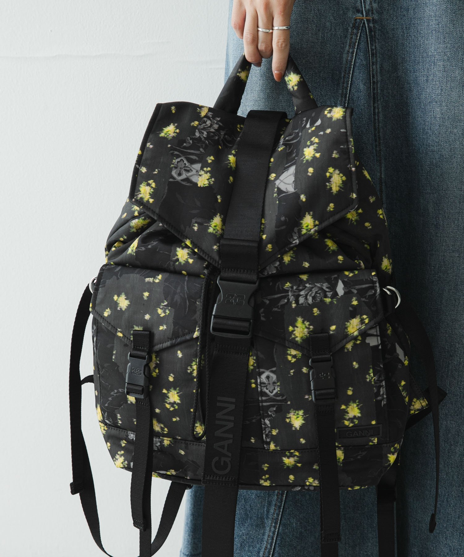 URBAN RESEARCH GANNI PRINTED NYLON BACKPACK アーバンリサーチ バッグ リュック・バックパック【送料無料】