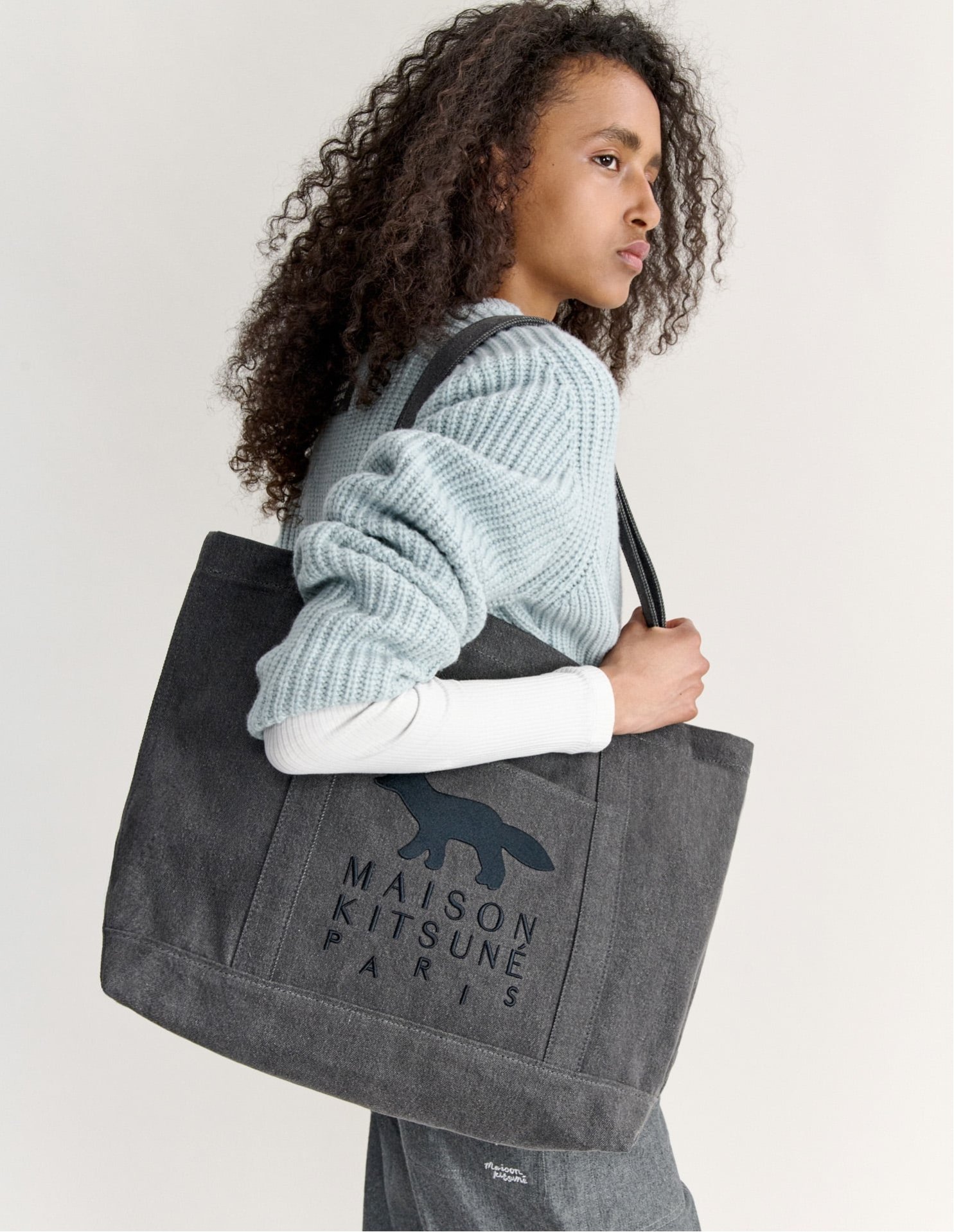 Maison Kitsune Maison Kitsune/(U)PROFILE FOX LARGE TOTE メゾン キツネ バッグ トートバッグ ブラック【送料無料】
