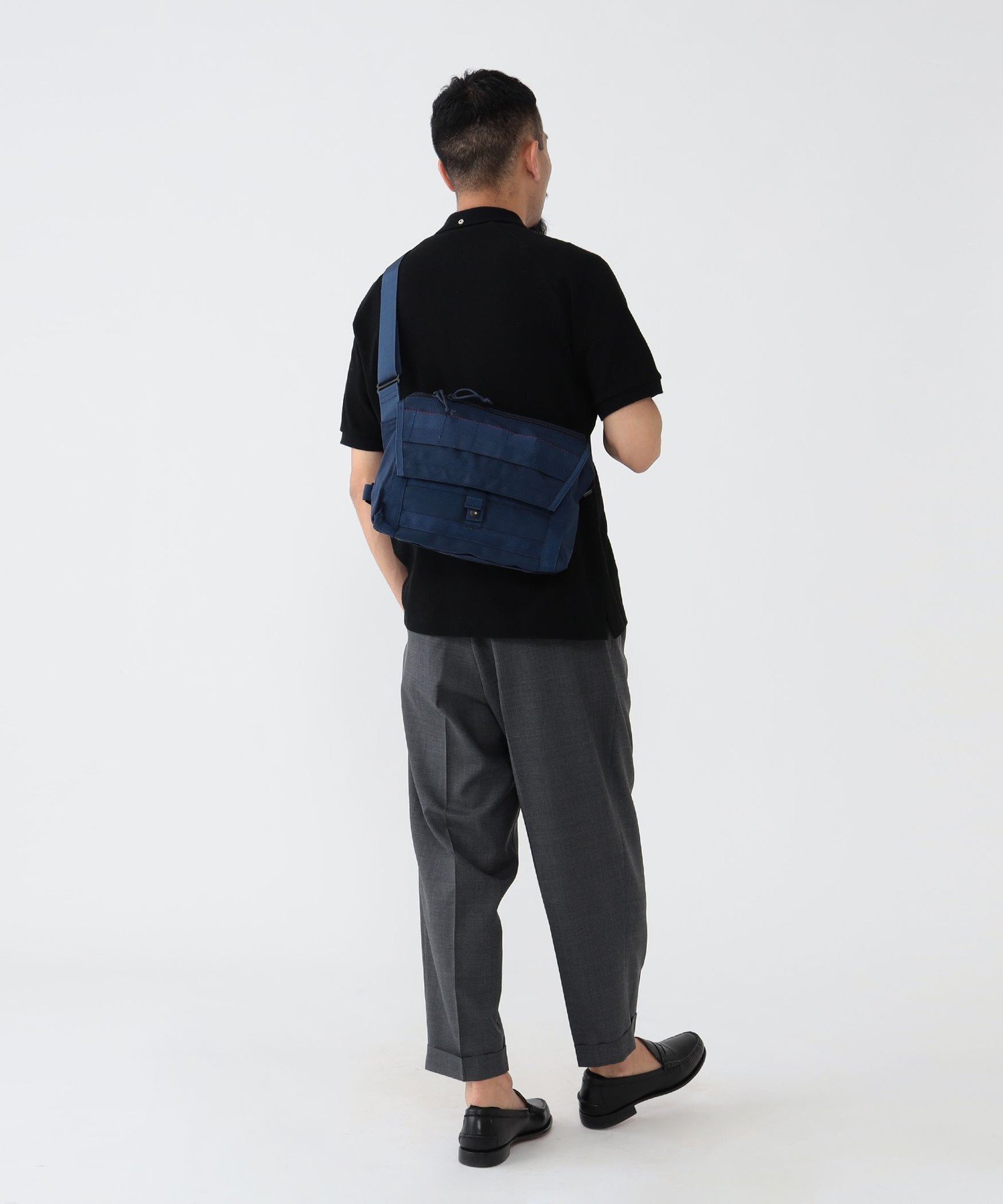 Fleet Messenger Bag 38-61-0046-106: Navy